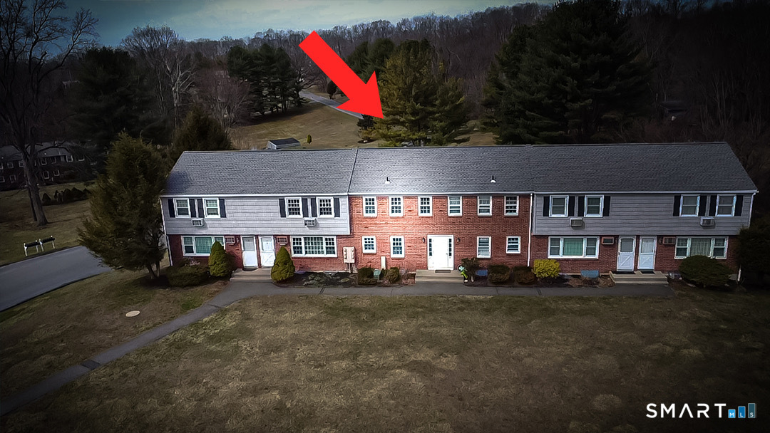 Homes for sale in New Milford, CT | 21 Old Farms Ln #21, New Milford, CT 06776 | MLS# 24160624