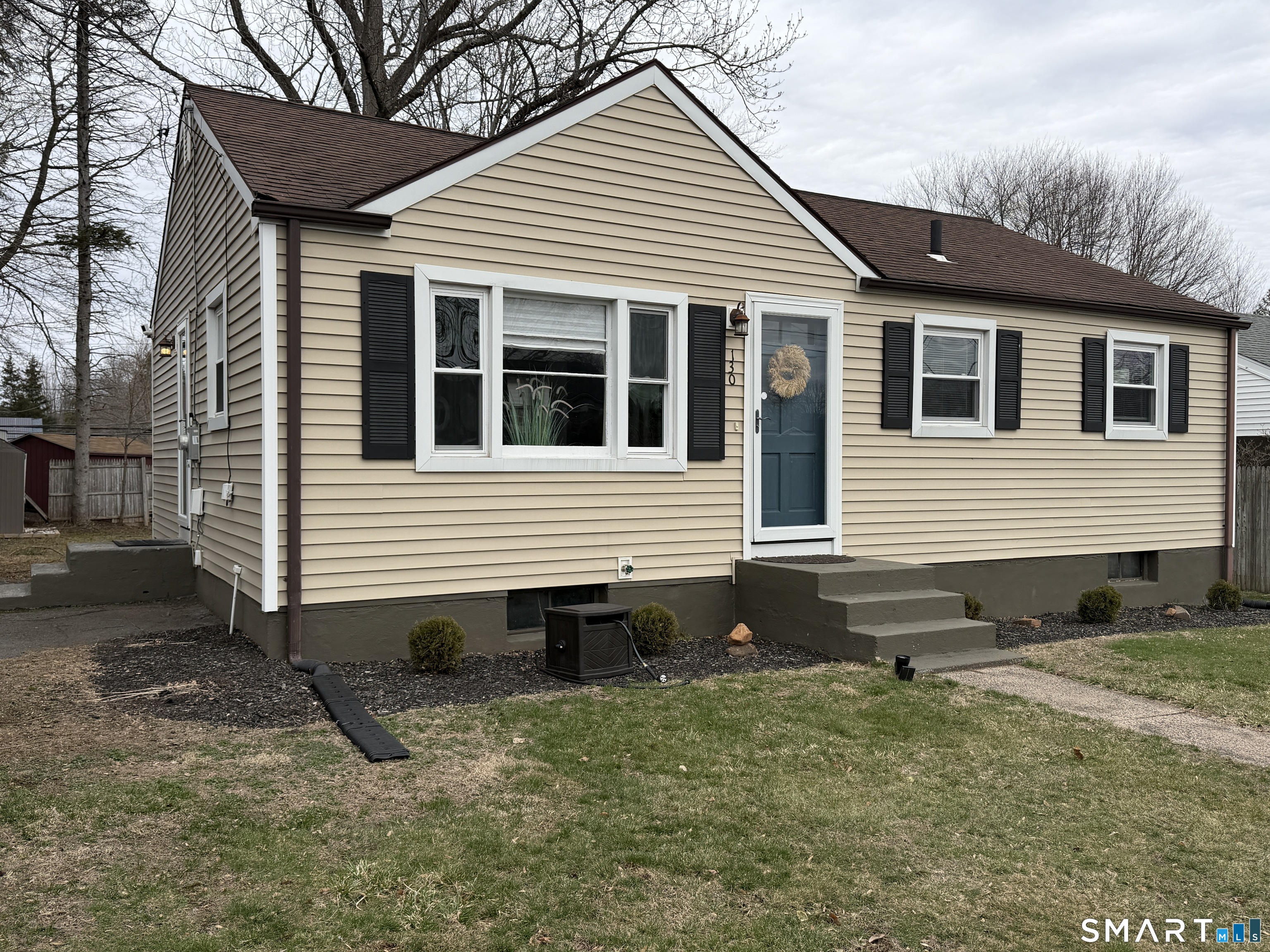 Homes for sale in Meriden, CT | 130 Round Hill Rd, Meriden, CT 06450 | MLS# 24160721