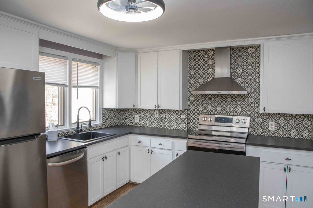 Homes for sale in Portland, CT | 11 Foley Rd, Portland, CT 06480 | MLS# 24160746