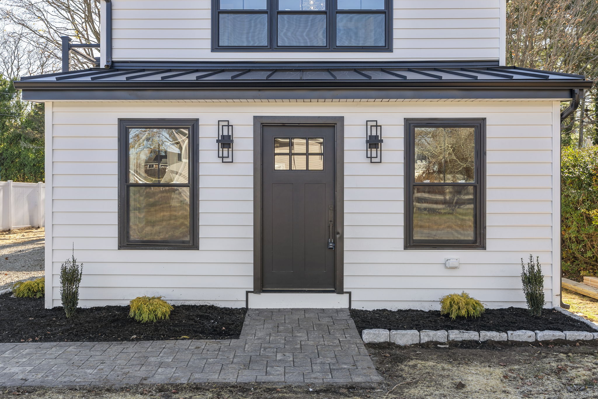 Homes for sale in Old Saybrook, CT | 23 Clinton Ave, Old Saybrook, CT 06475 | MLS# 24160897