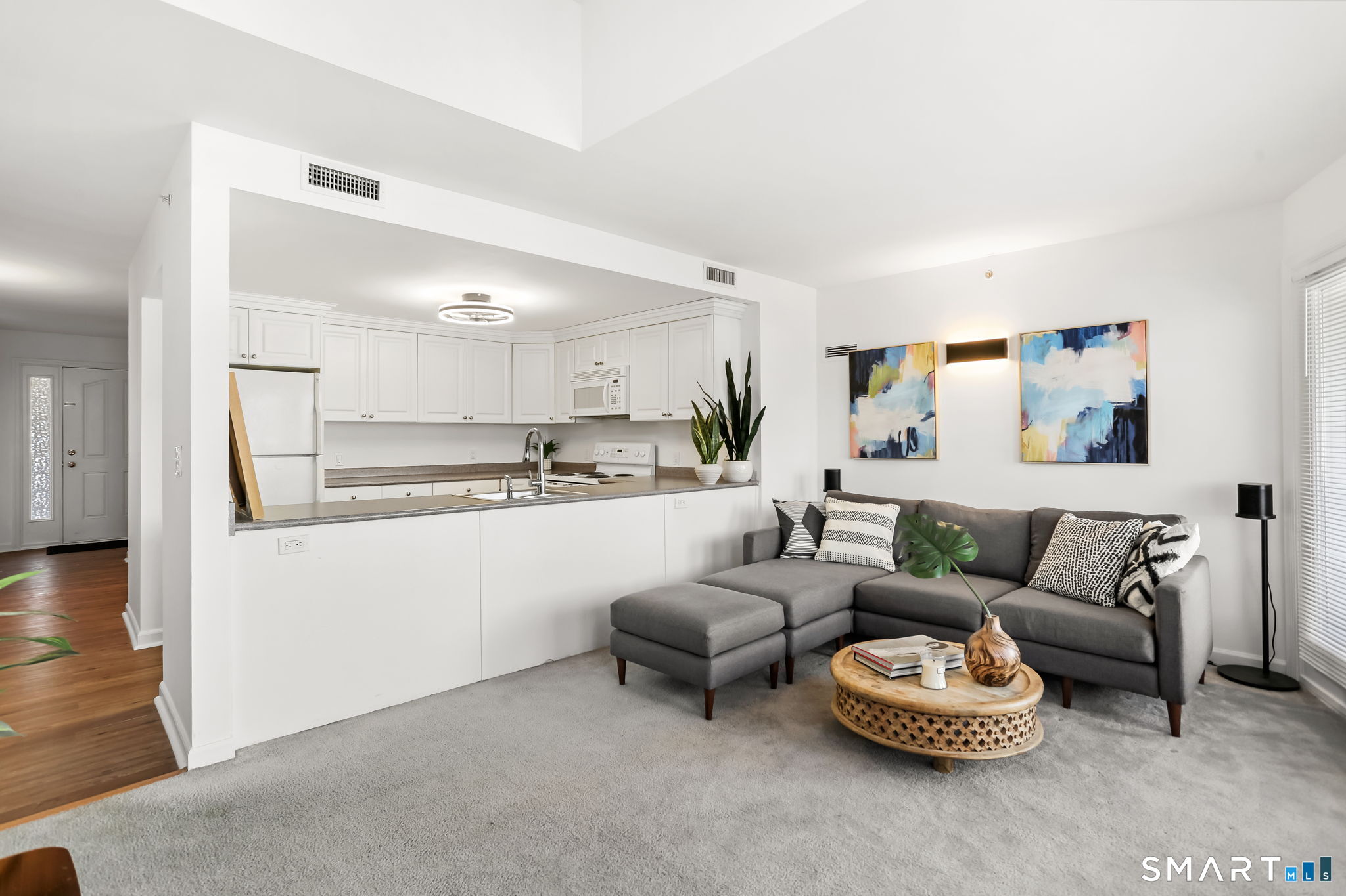 Homes for sale in Bridgeport, CT | 3250 Fairfield Ave #APT 302, Bridgeport, CT 06605 | MLS# 24160872