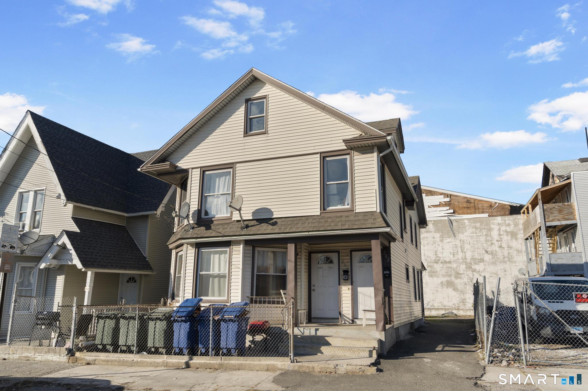 Homes for sale in Bridgeport, CT | 202 James St, Bridgeport, CT 06604 | MLS# 24160815