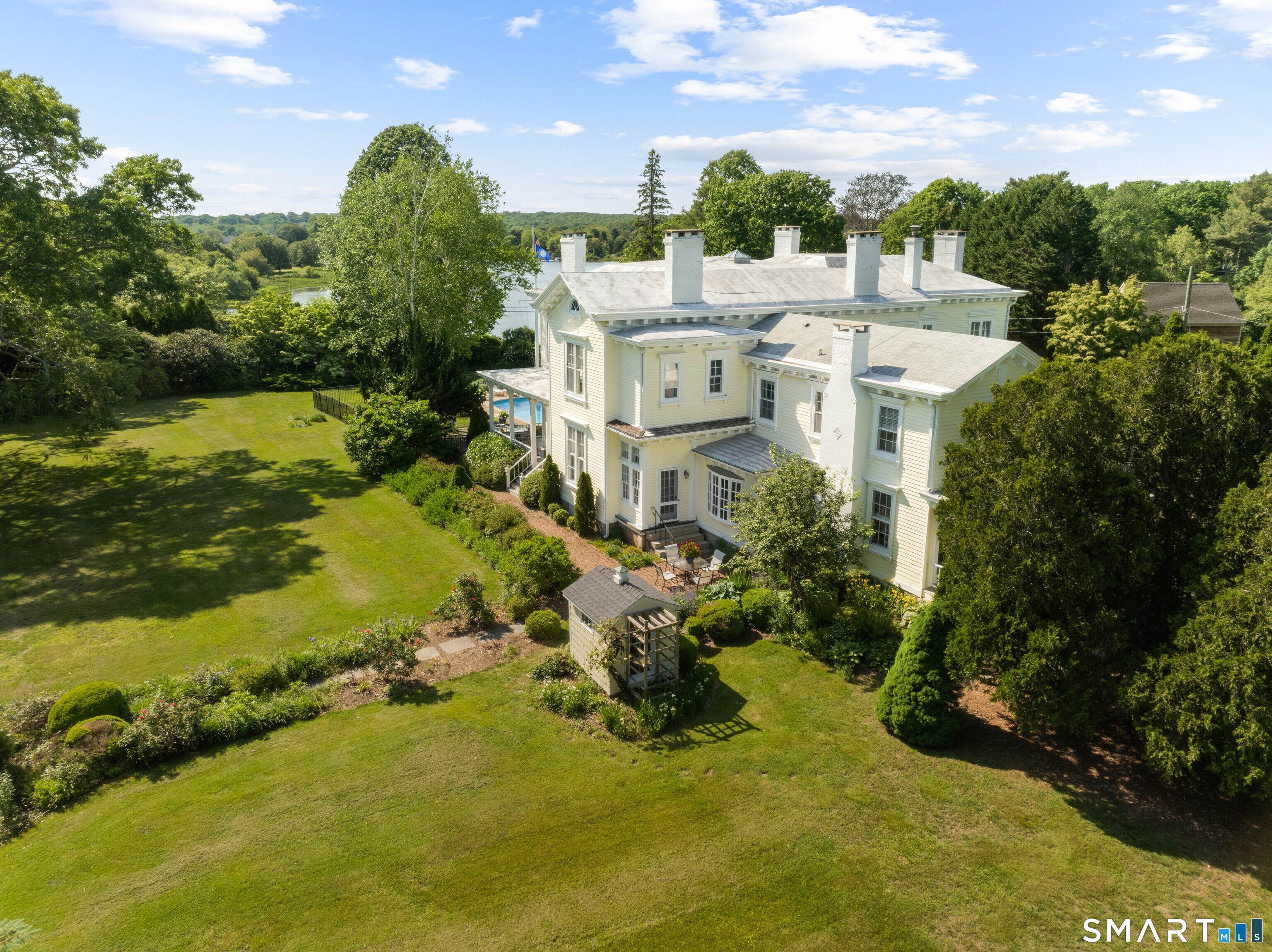 Homes for sale in Stonington, CT | 259 N Main St, Stonington, CT 06378 | MLS# 24147408