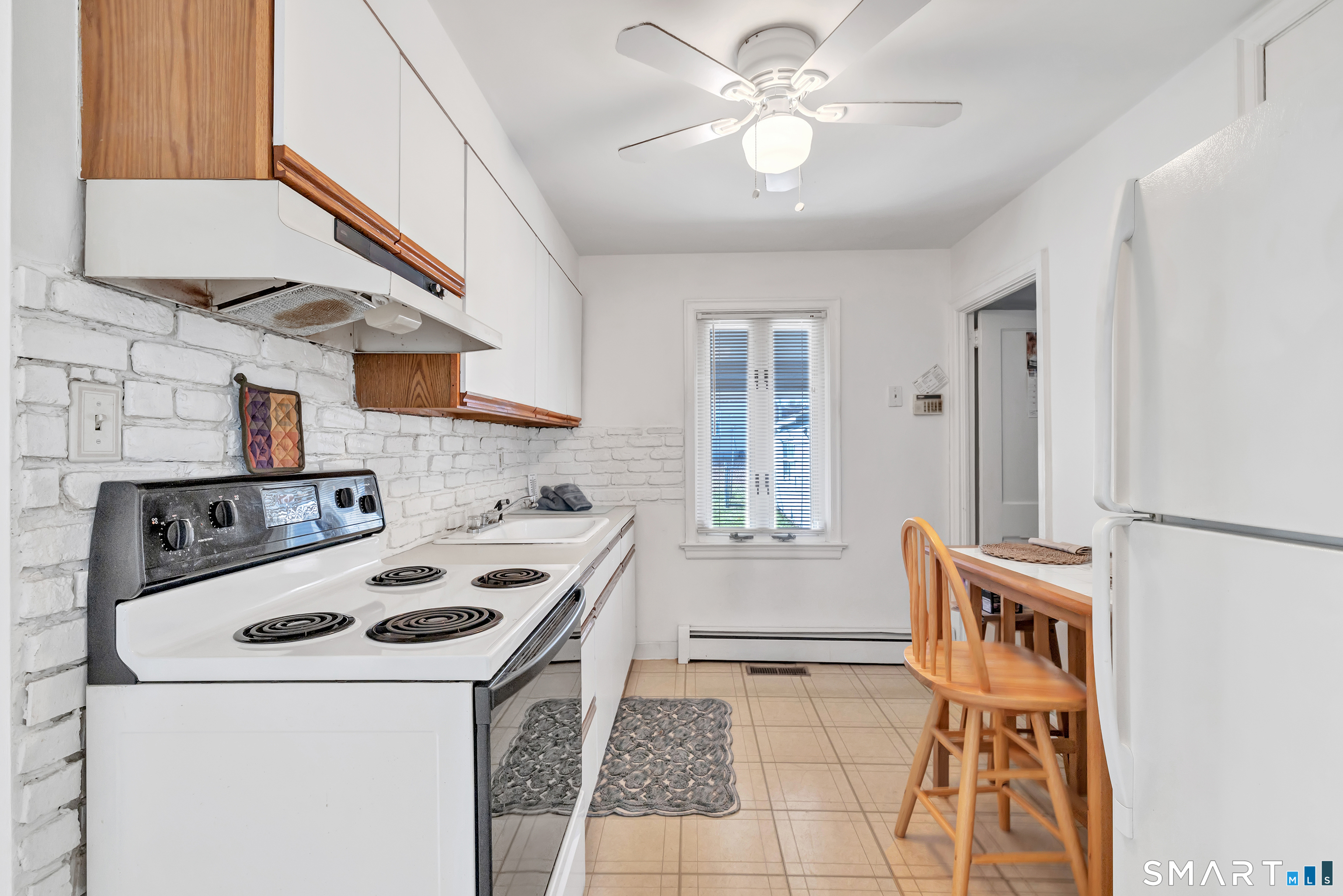 Homes for sale in Bridgeport, CT | 669 Queen St, Bridgeport, CT 06606 | MLS# 24160282