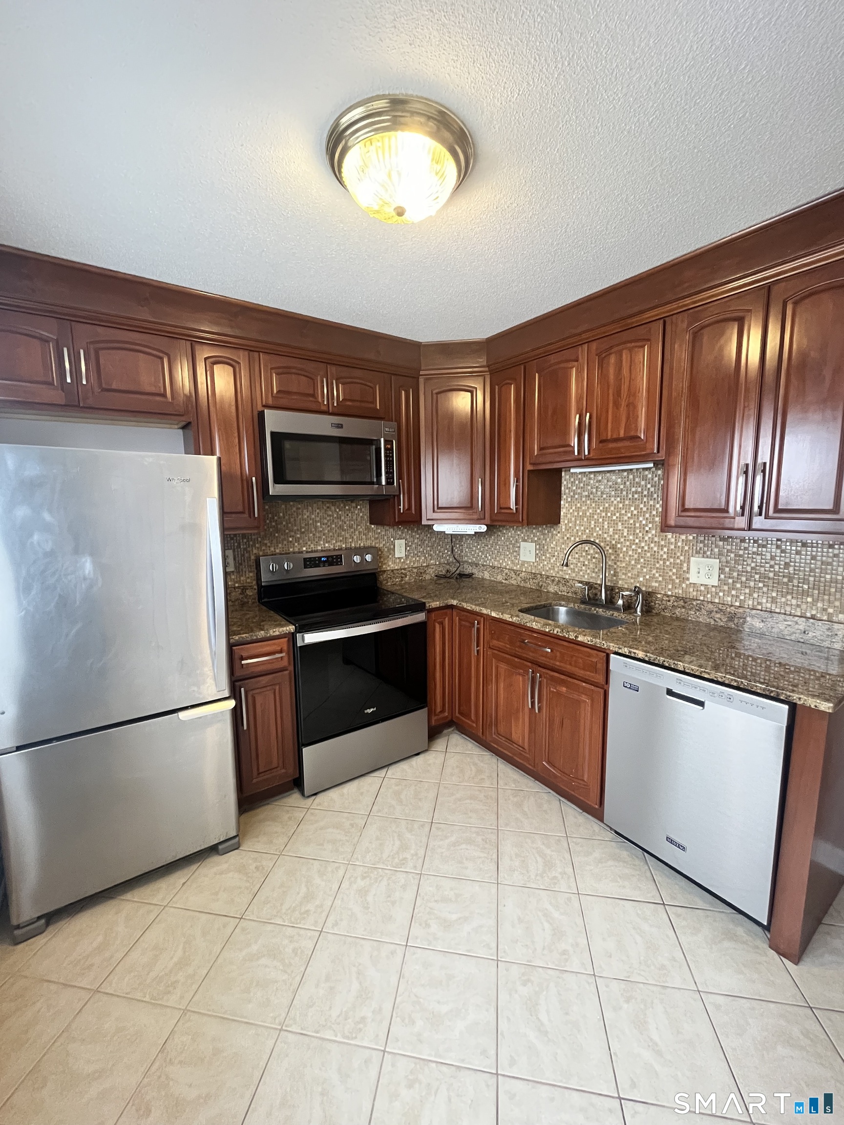 25 Padanaram, Danbury, 06811, 3 Bedrooms Bedrooms, 0 ,2 BathroomsBathrooms,Residential Rental,For Sale,Padanaram,0,24160832