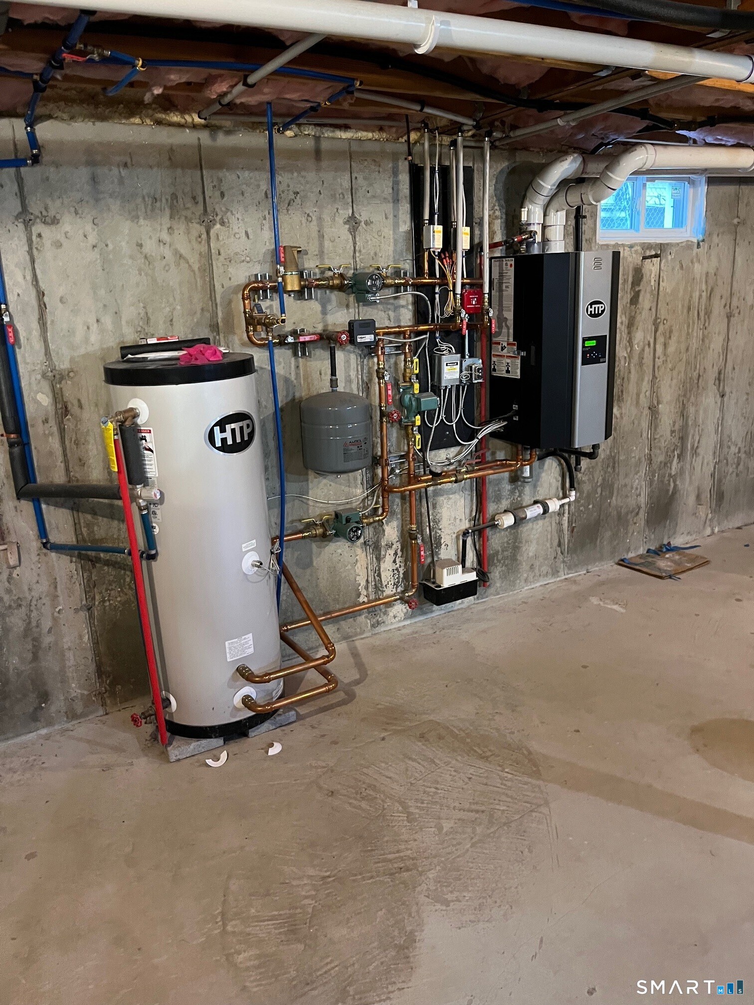 Homes for sale in Bridgeport, CT | 677 Noble Ave, Bridgeport, CT 06608 | MLS# 24159601