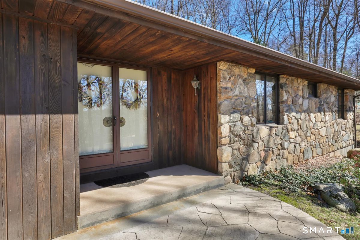 Homes for sale in Manchester, CT | 179 Blue Ridge Dr, Manchester, CT 06040 | MLS# 24160563