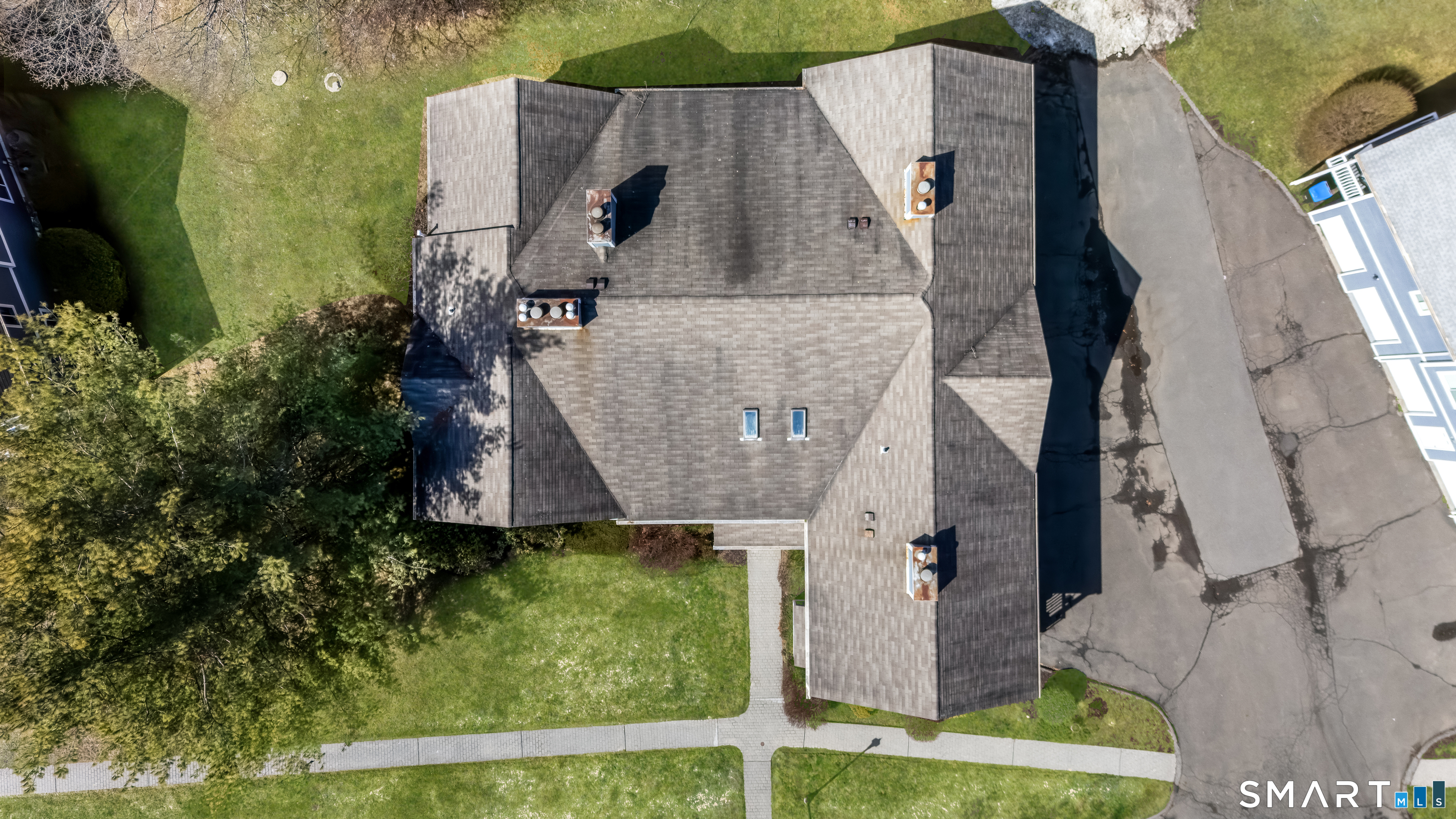 Homes for sale in Monroe, CT | 208 Windgate Cir #D, Monroe, CT 06468 | MLS# 24159458