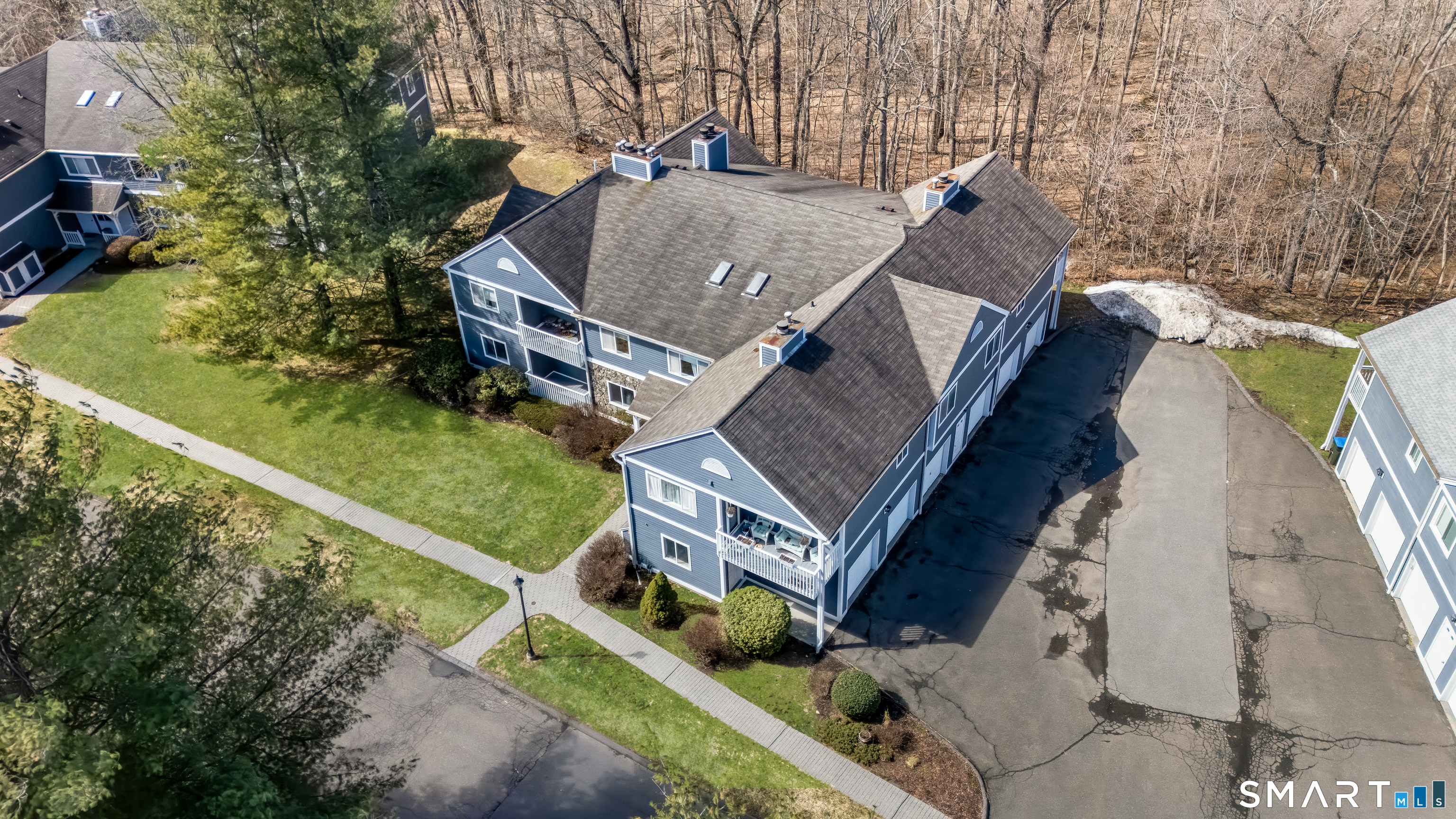 Homes for sale in Monroe, CT | 208 Windgate Cir #D, Monroe, CT 06468 | MLS# 24159458