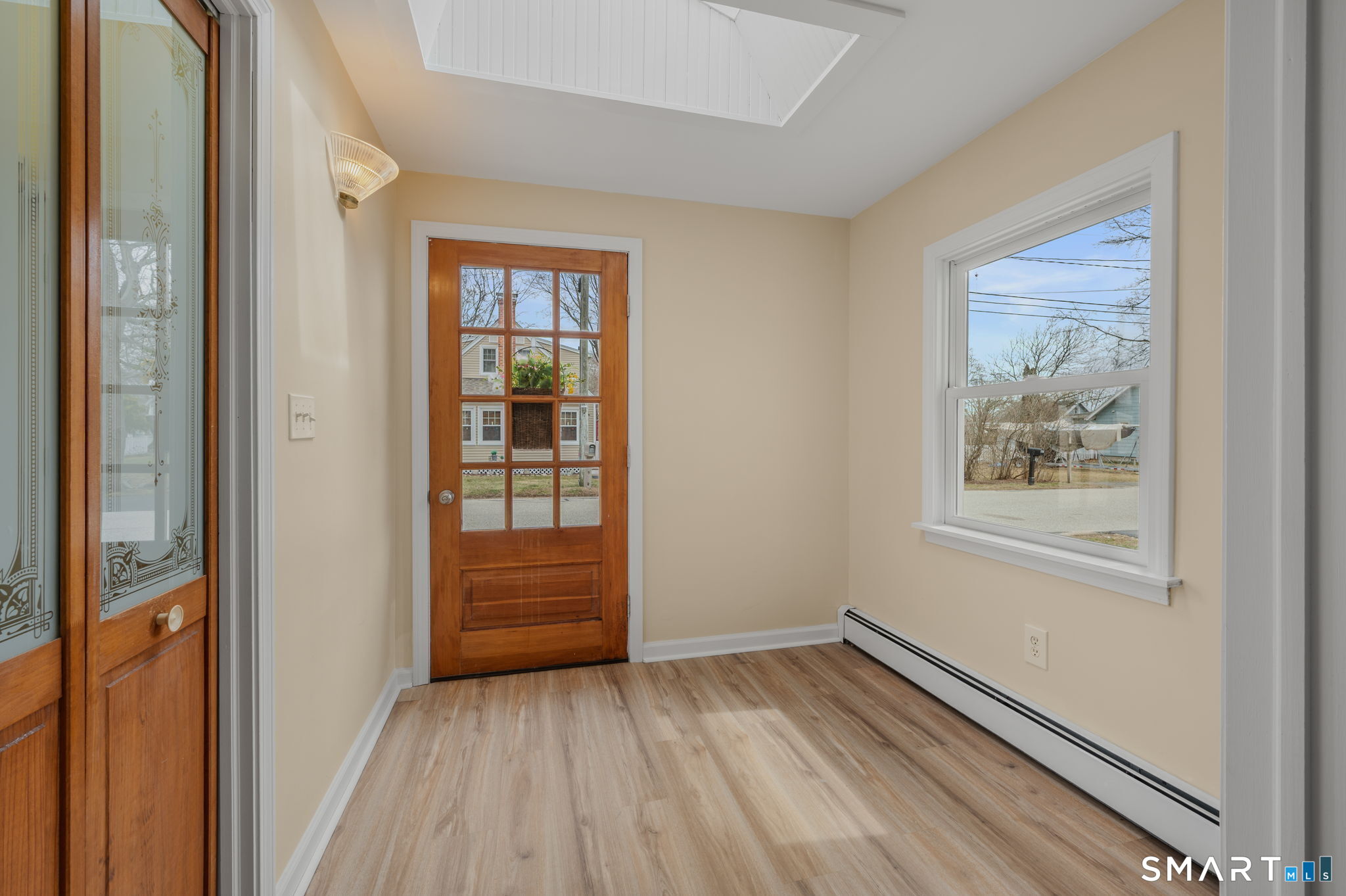 Homes for sale in East Lyme, CT | 23 Central Ave, East Lyme, CT 06357 | MLS# 24156325