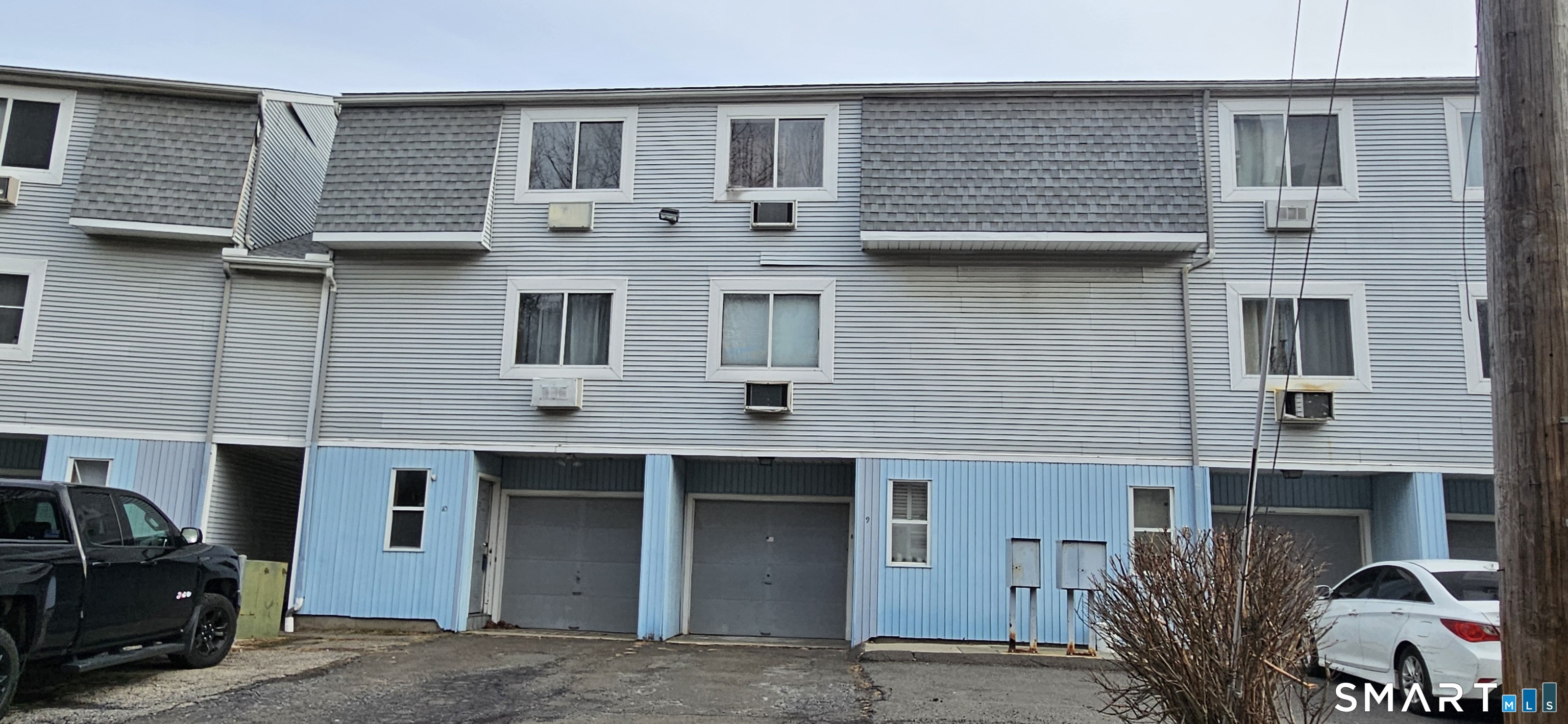 Homes for sale in Waterbury, CT | 168 Mulloy Rd #APT 10, Waterbury, CT 06705 | MLS# 24160917