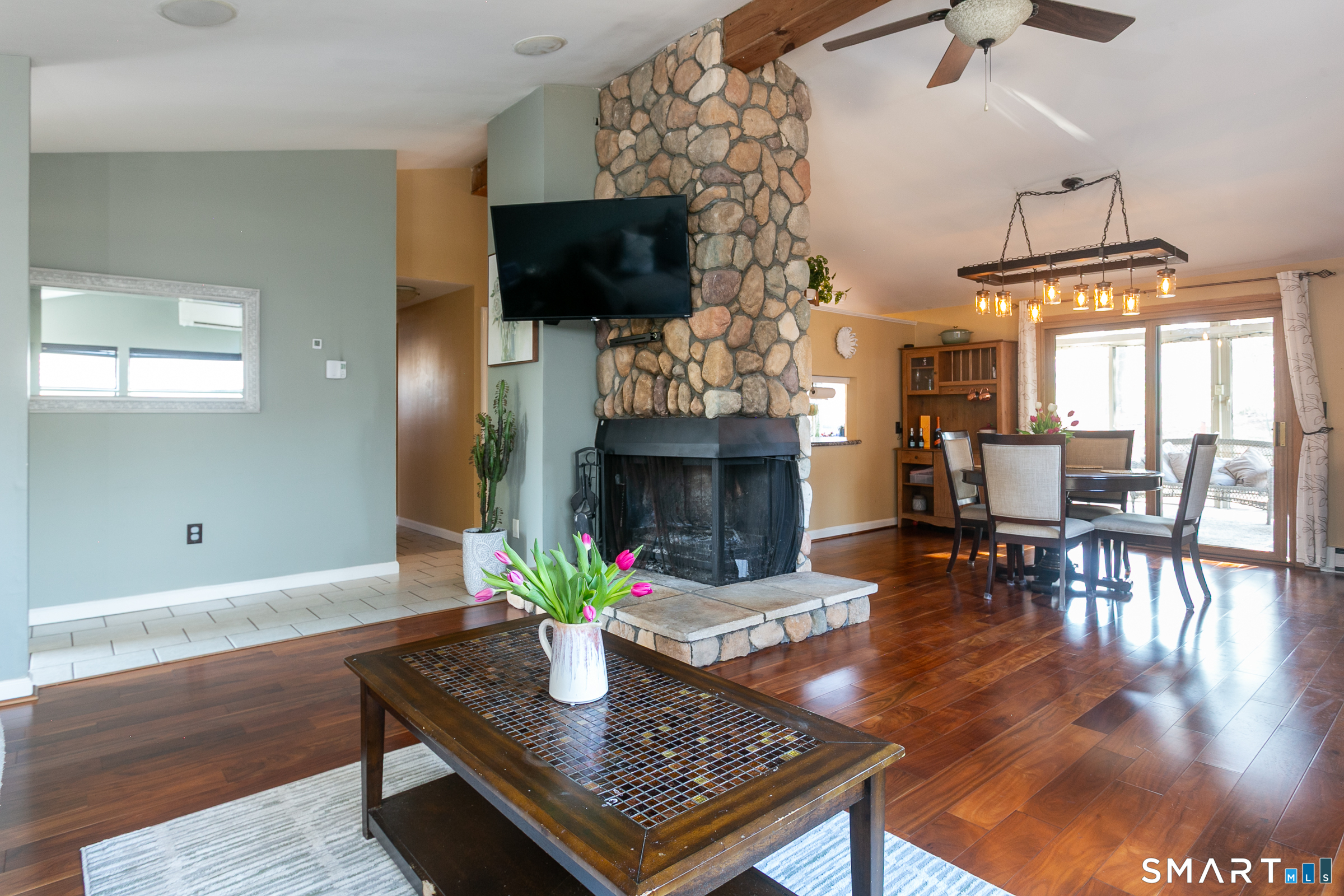 Homes for sale in Middletown, CT | 3 E Lake Pl, Middletown, CT 06457 | MLS# 24158496