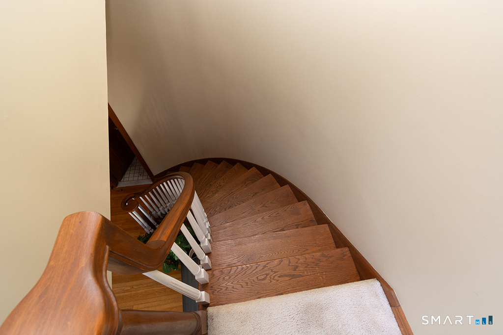 Homes for sale in Manchester, CT | 113 Kimberly Dr, Manchester, CT 06040 | MLS# 24158978