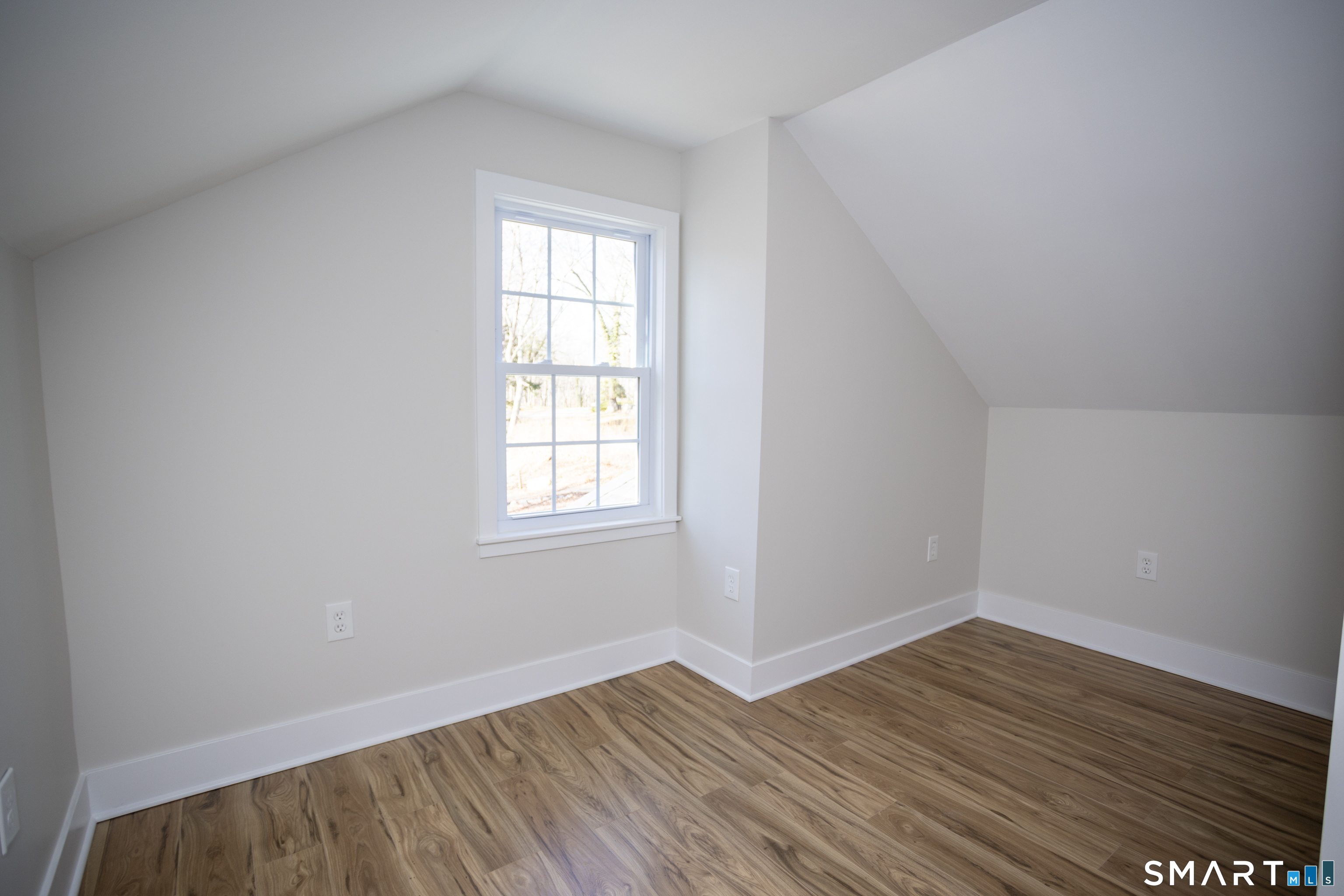 Homes for sale in Essex, CT | 10 Cove Hill Rd, Essex, CT 06426 | MLS# 24159866