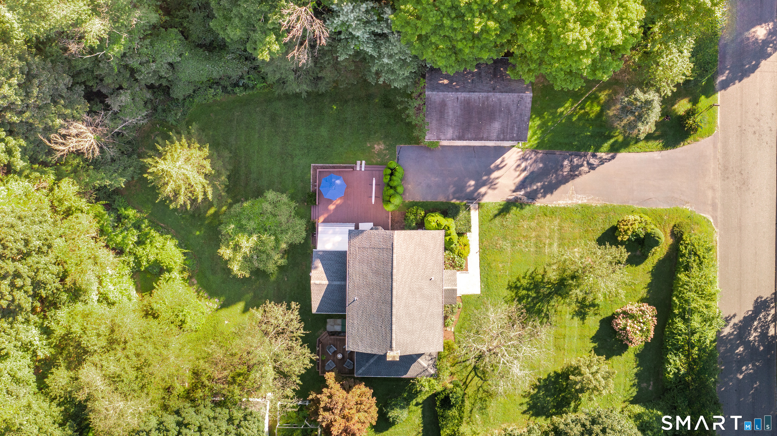 Homes for sale in Southbury, CT | 49 Hicock Dr, Southbury, CT 06488 | MLS# 24161068