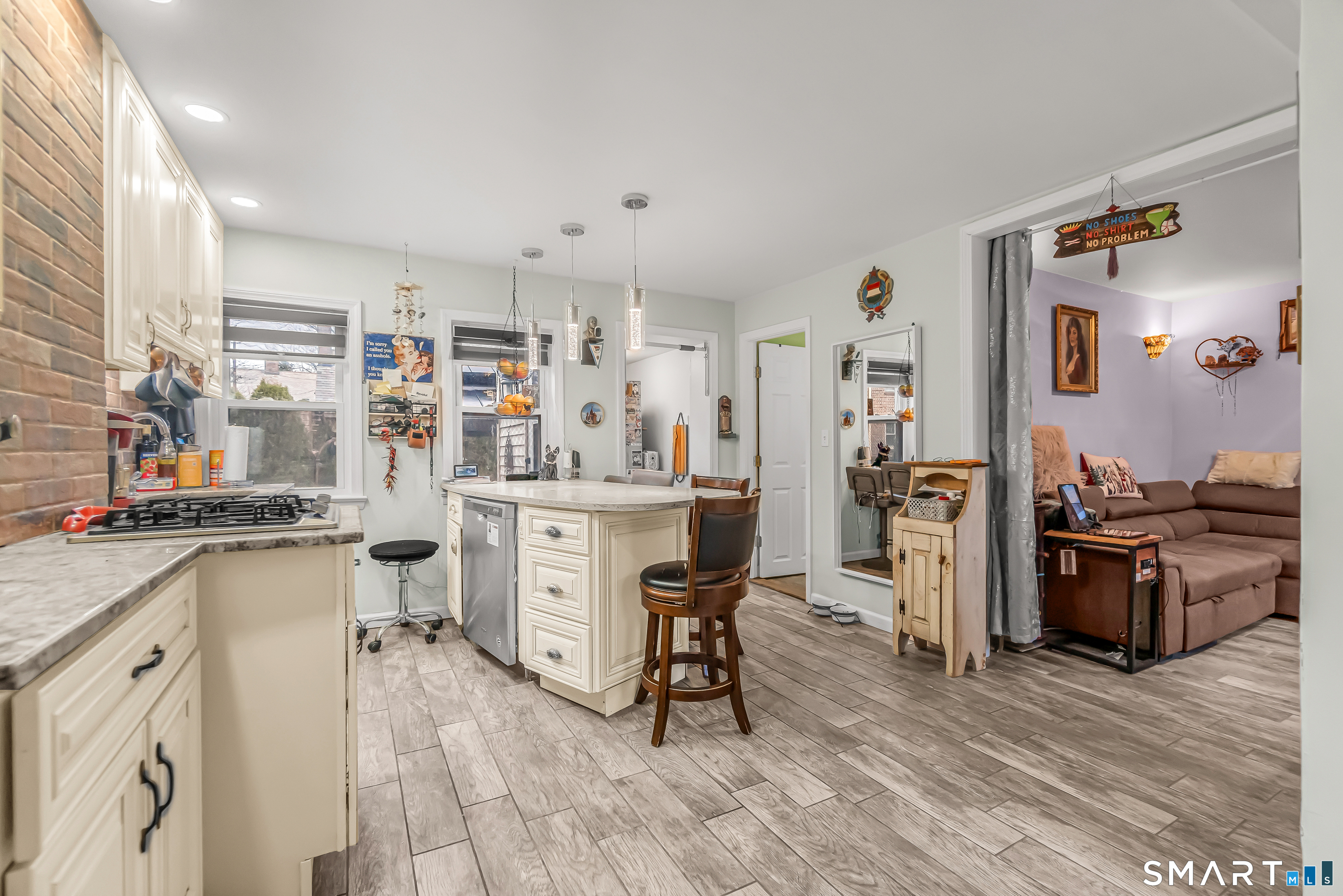 Homes for sale in Bridgeport, CT | 16 Cole St, Bridgeport, CT 06604 | MLS# 24161077