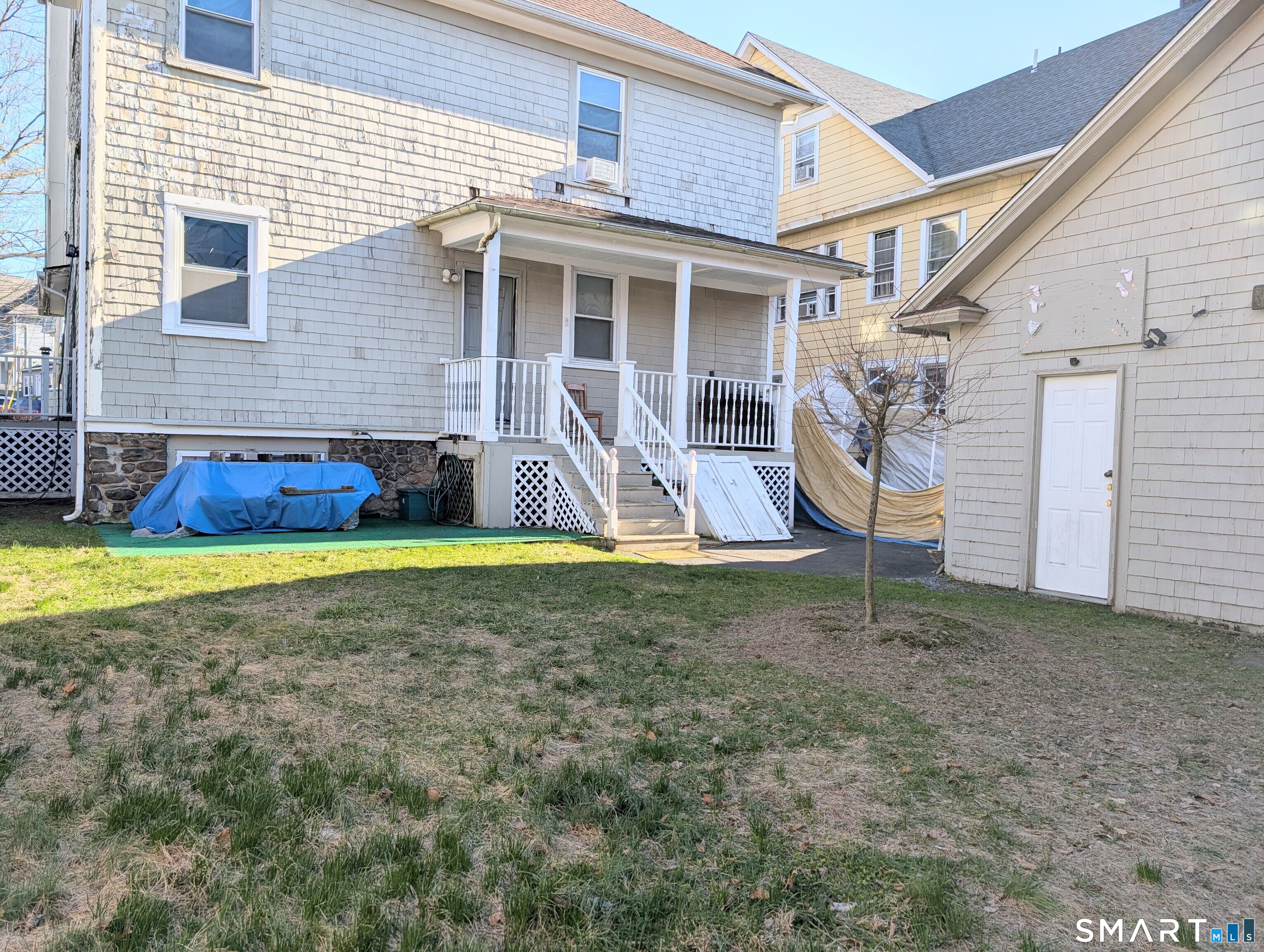 Homes for sale in Bridgeport, CT | 105 Washington Ter, Bridgeport, CT 06604 | MLS# 24161062