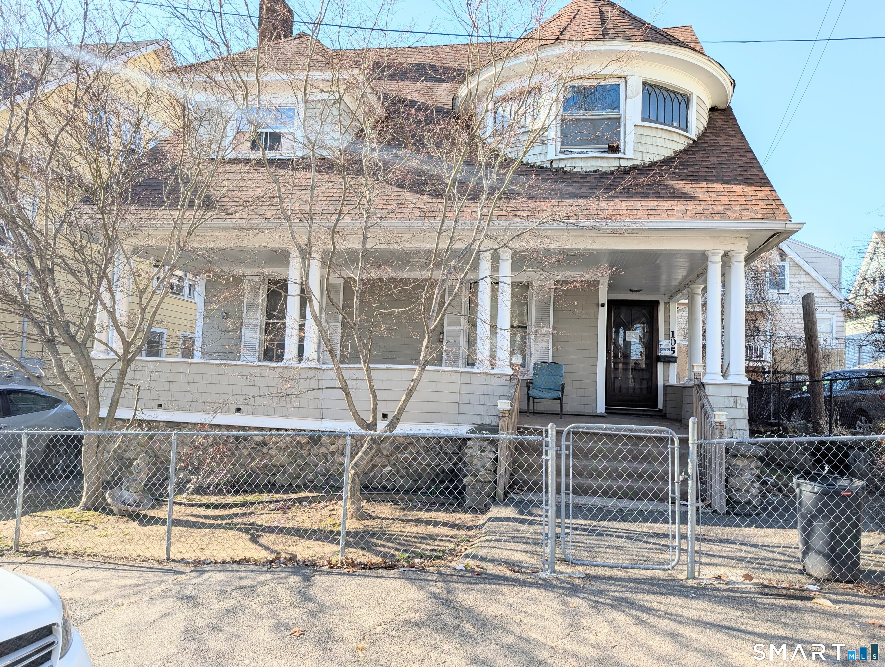 Homes for sale in Bridgeport, CT | 105 Washington Ter, Bridgeport, CT 06604 | MLS# 24161062