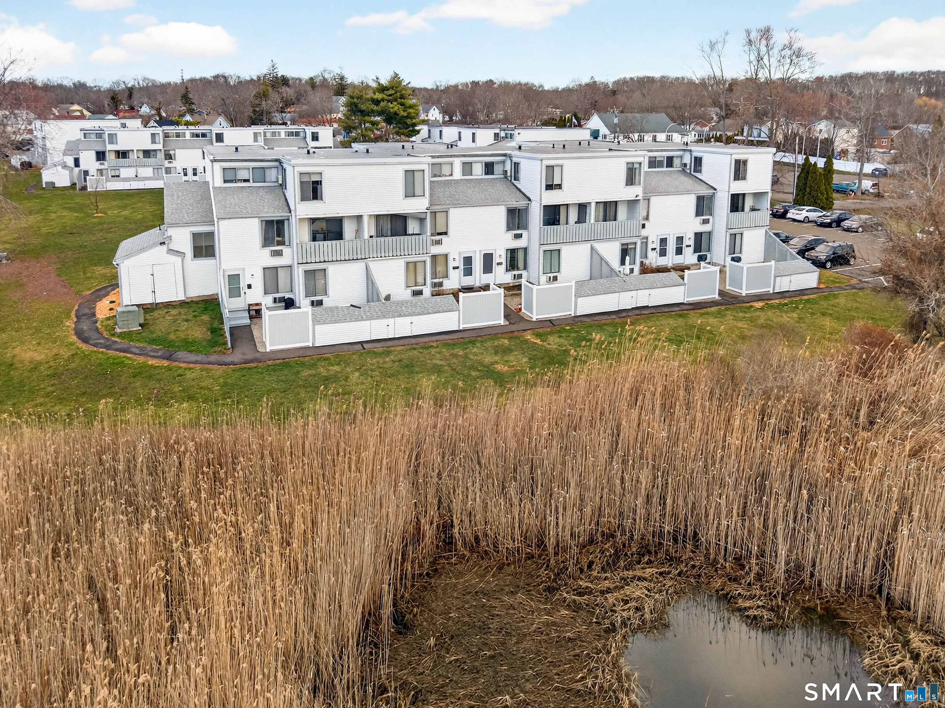 Homes for sale in Branford, CT | 10 Hamre Ln #C, Branford, CT 06405 | MLS# 24160497