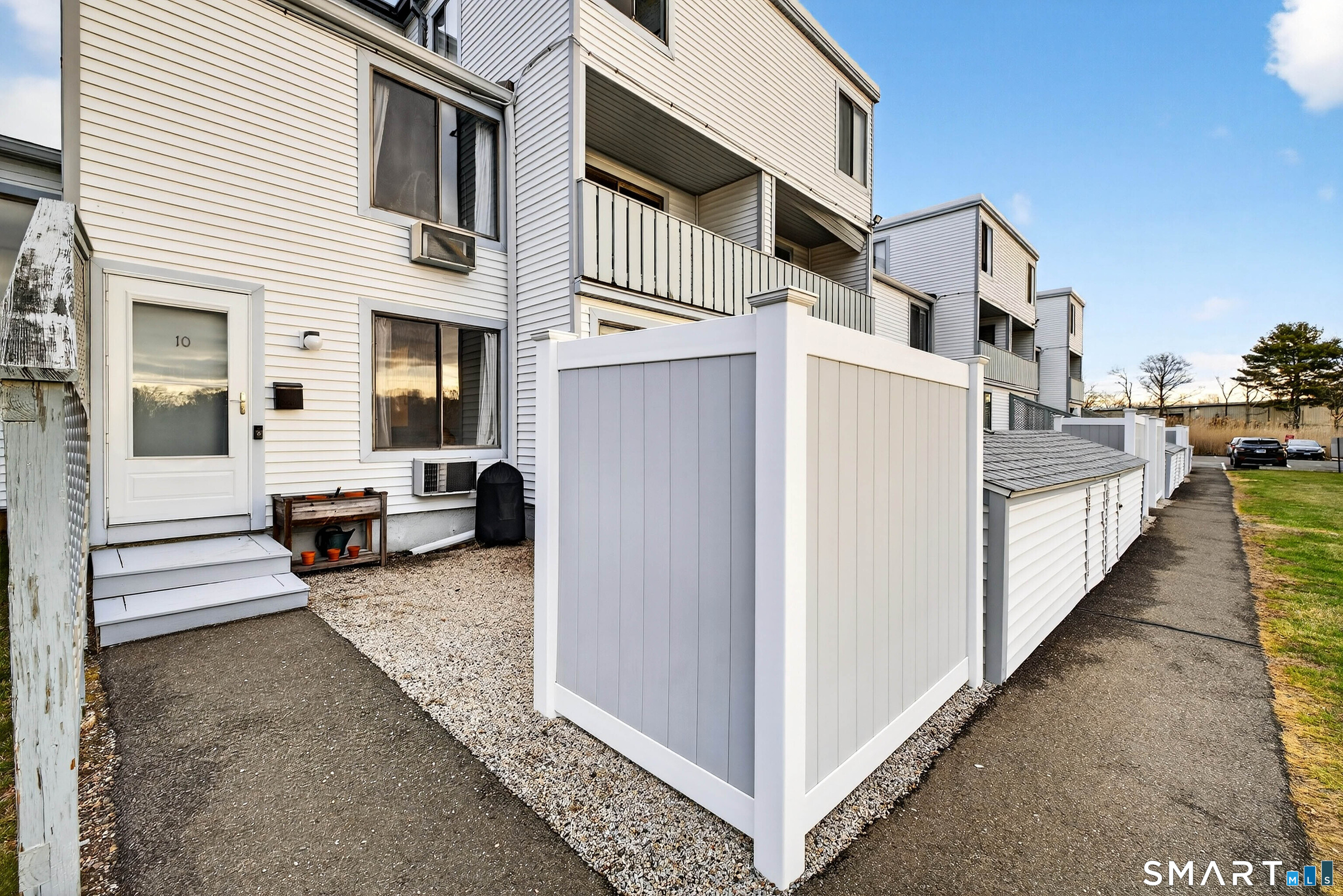 Homes for sale in Branford, CT | 10 Hamre Ln #C, Branford, CT 06405 | MLS# 24160497