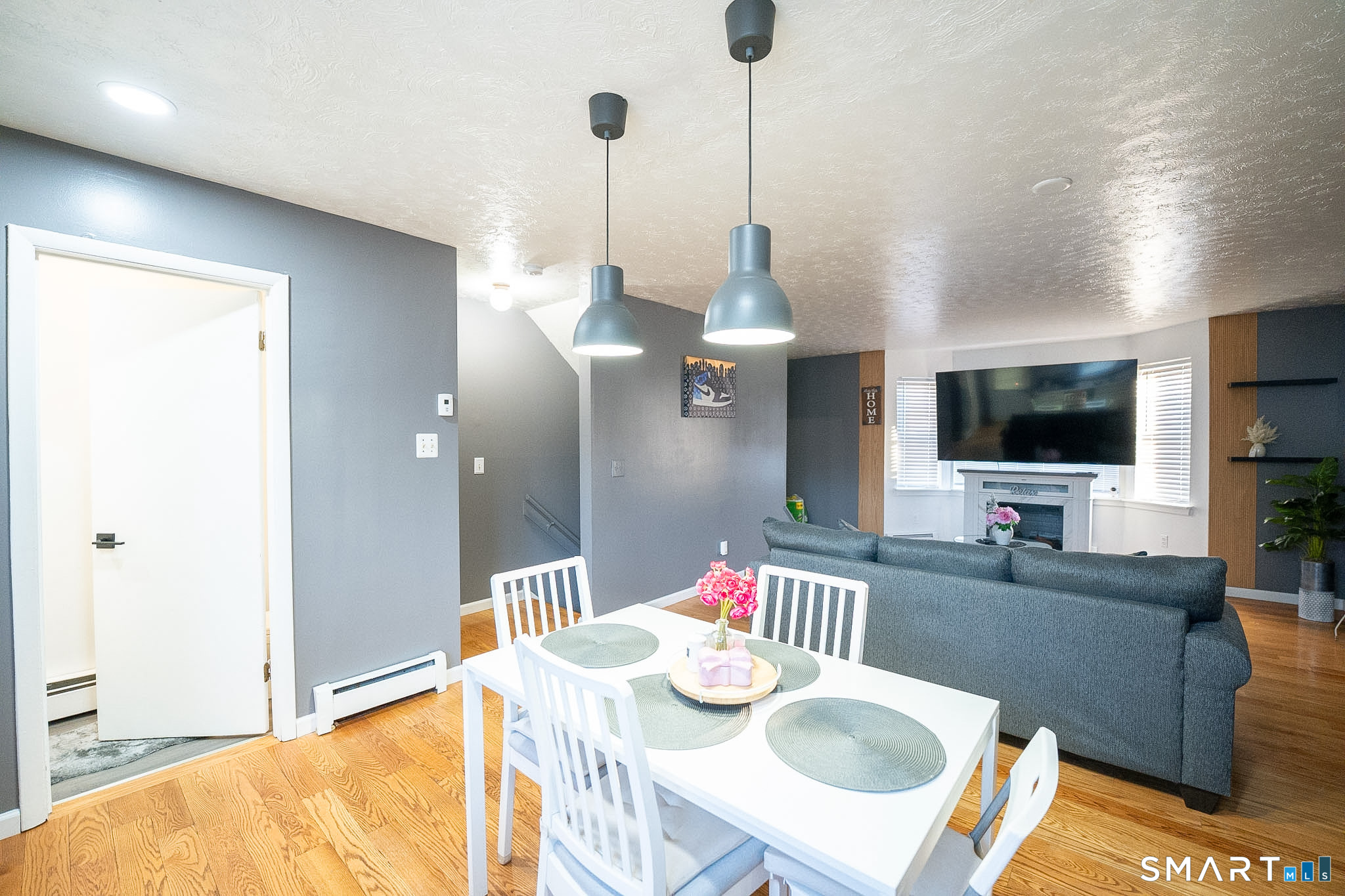 Homes for sale in New Haven, CT | 383 Lombard St #383, New Haven, CT 06513 | MLS# 24157423