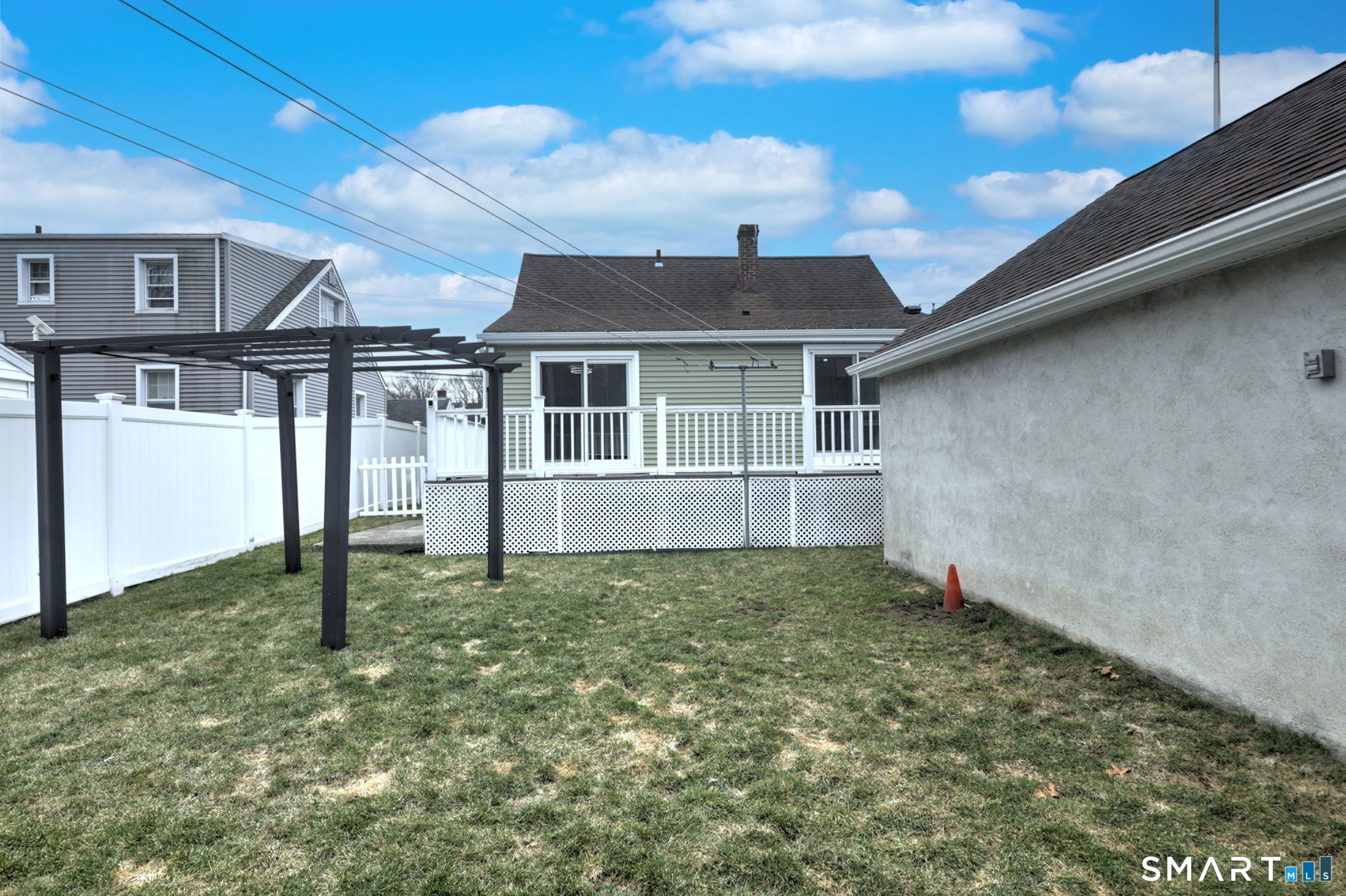 Homes for sale in Bridgeport, CT | 76 Luther St, Bridgeport, CT 06606 | MLS# 24161024