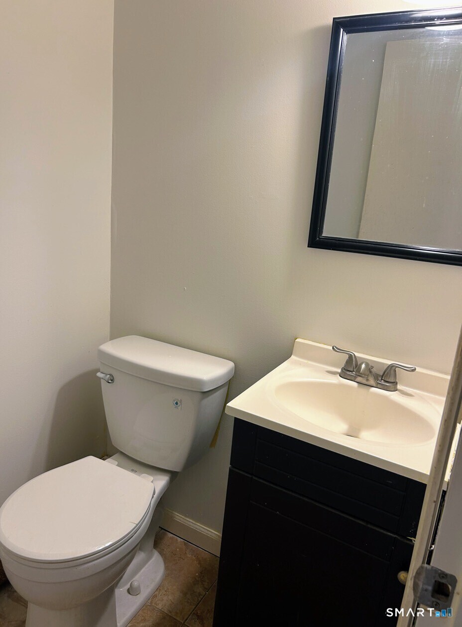 Homes for sale in Manchester, CT | 76 Bigelow St, Manchester, CT 06040 | MLS# 24161163