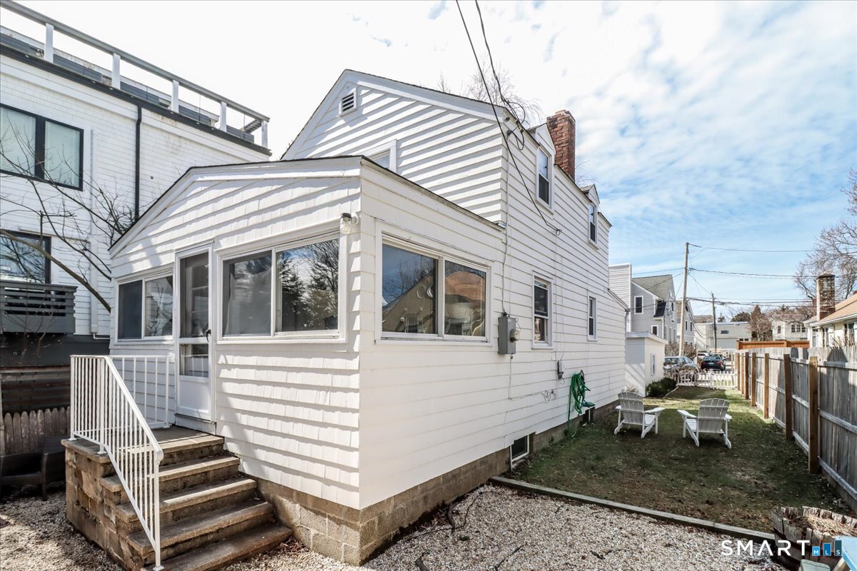 Homes for sale in Westport, CT | 7 Rowland Pl, Westport, CT 06880 | MLS# 24160912