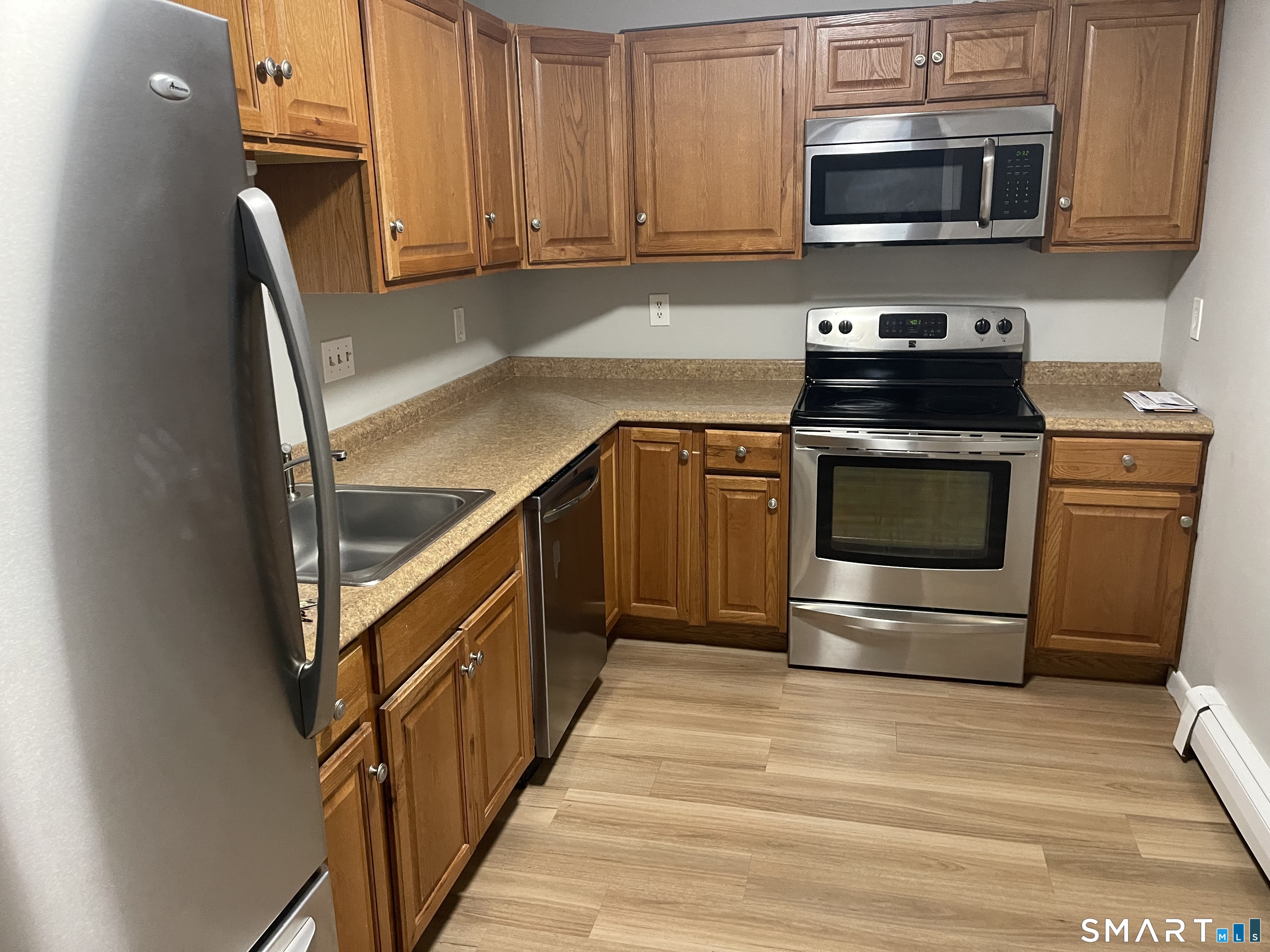 Homes for sale in Bridgeport, CT | 252 Harlem Ave #C4, Bridgeport, CT 06606 | MLS# 24161287