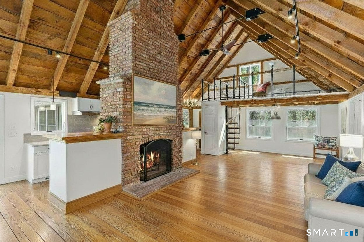 Homes for sale in Branford, CT | 34 Squaw Brook Rd, Branford, CT 06405 | MLS# 24161354