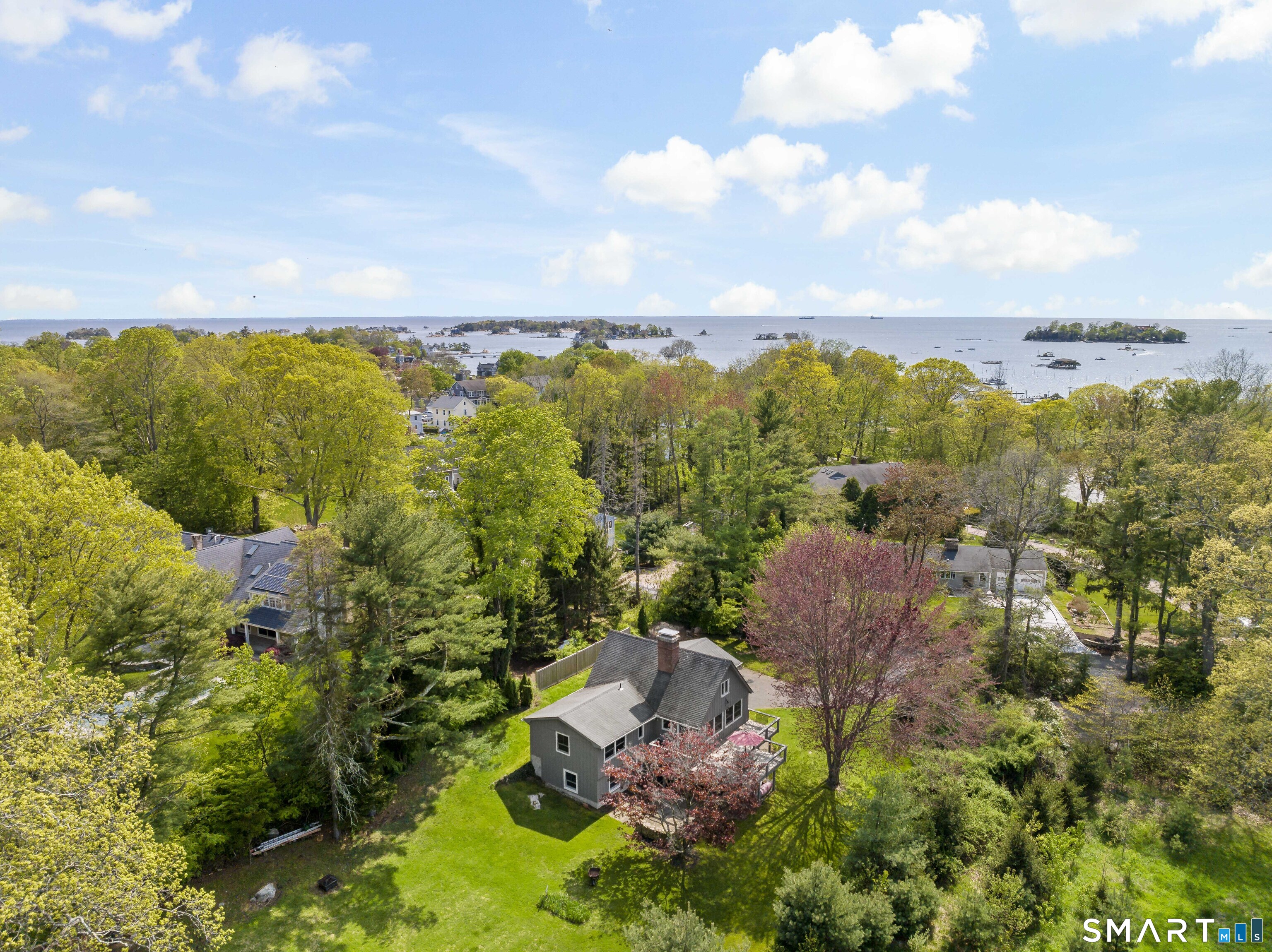 Homes for sale in Branford, CT | 34 Squaw Brook Rd, Branford, CT 06405 | MLS# 24161354