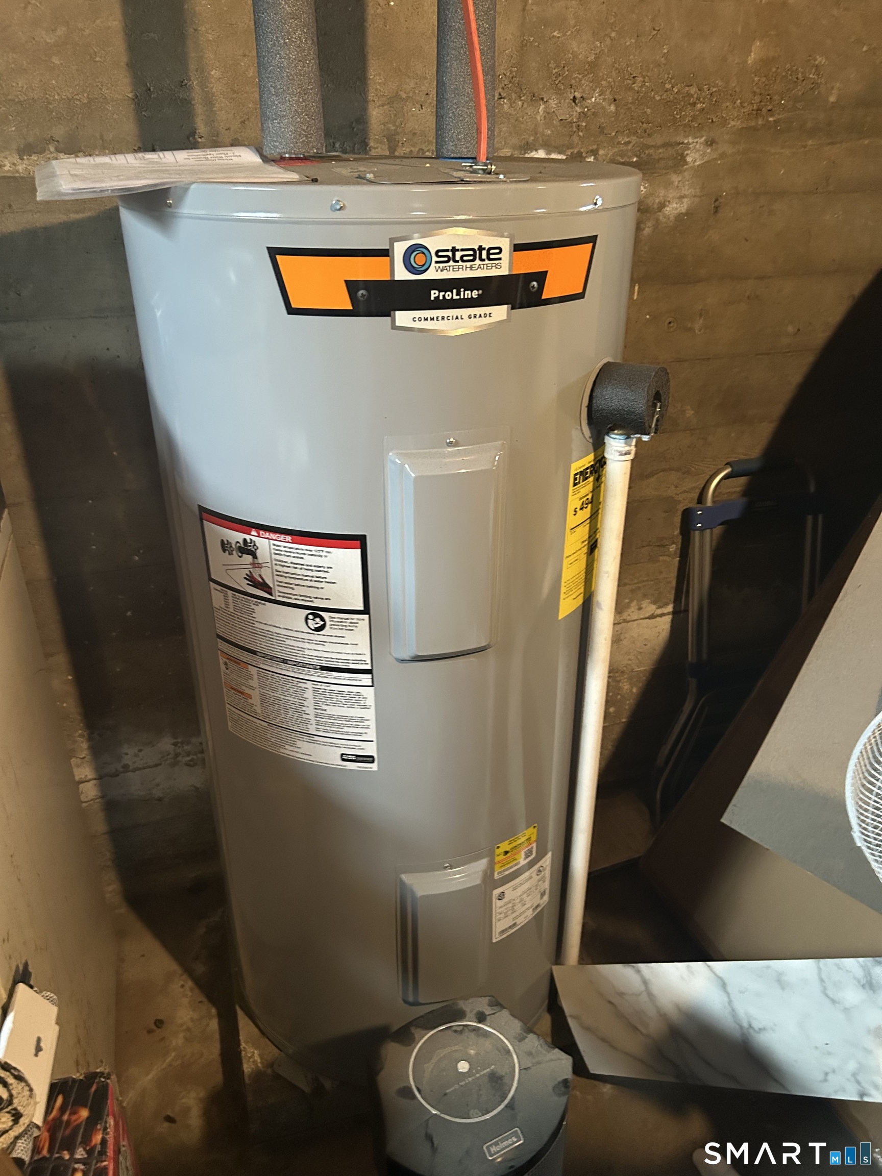 Homes for sale in Naugatuck, CT | 57 Curtiss St, Naugatuck, CT 06770 | MLS# 24161378