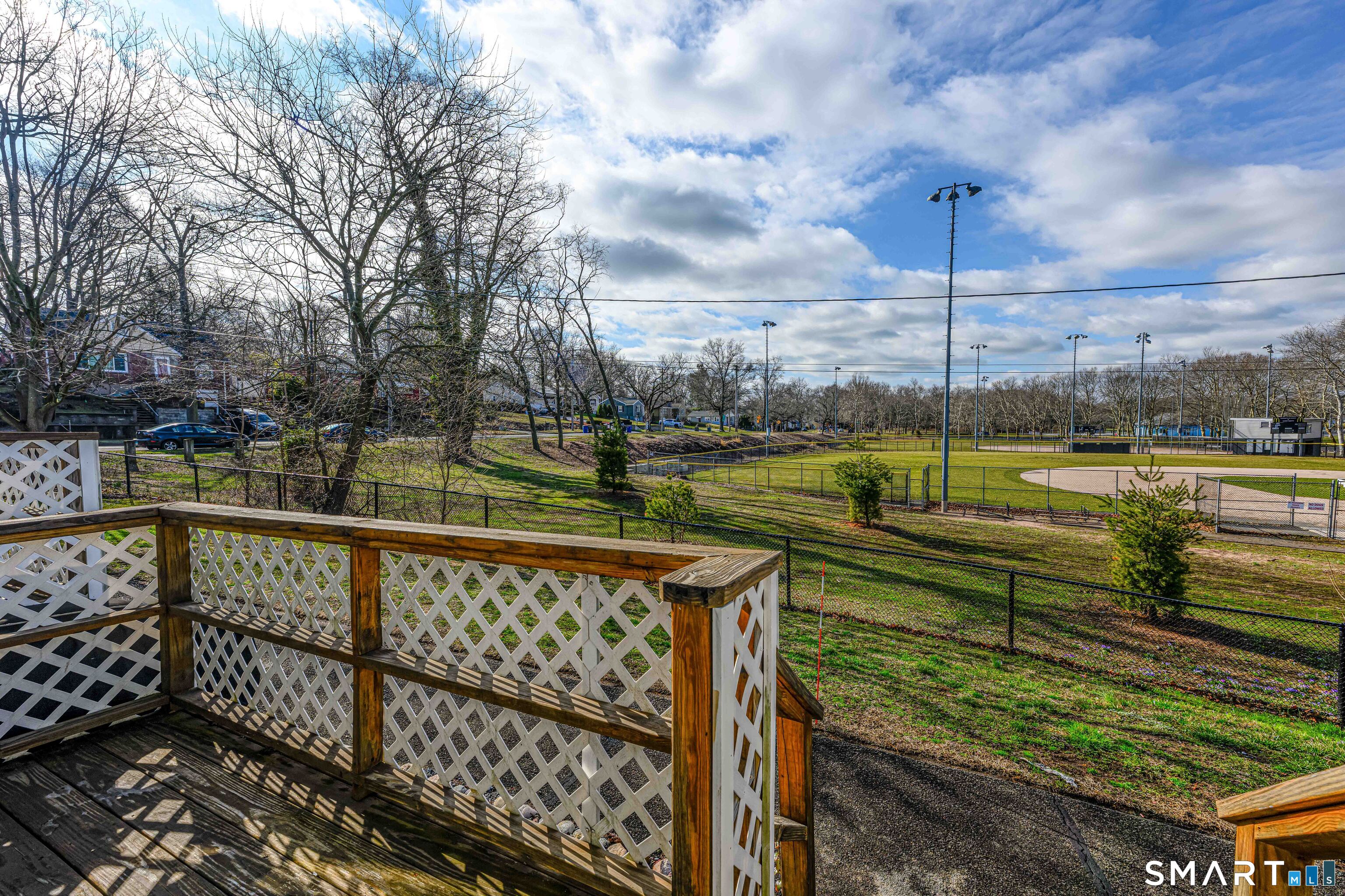 Homes for sale in New Haven, CT | 418 Woodward Ave #9, New Haven, CT 06512 | MLS# 24161376