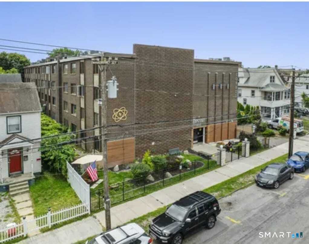 Homes for sale in Bridgeport, CT | 393 Laurel Ave #210, Bridgeport, CT 06605 | MLS# 24161446