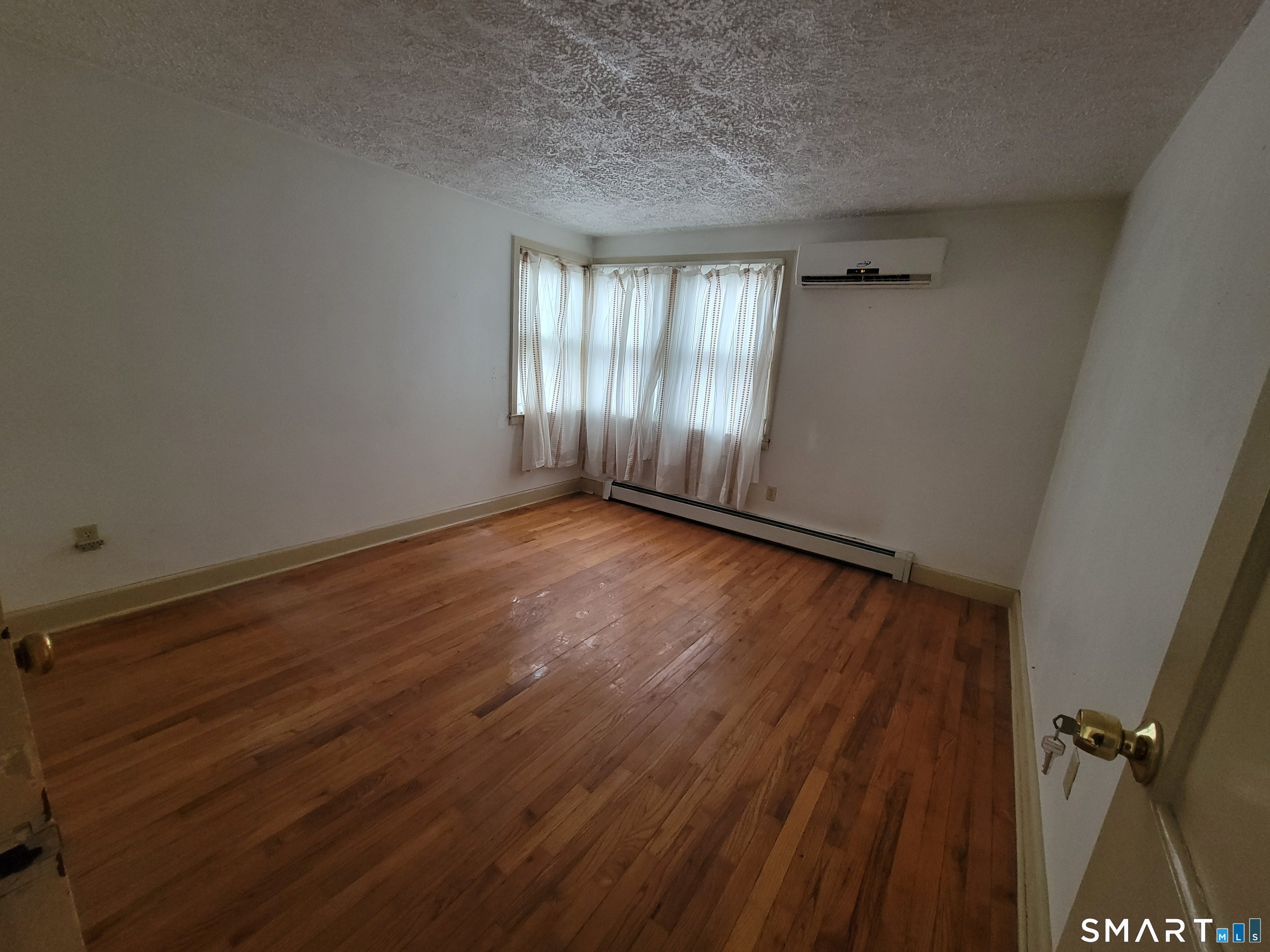 Homes for sale in Wallingford, CT | 65 Tremper Dr, Wallingford, CT 06492 | MLS# 24161402