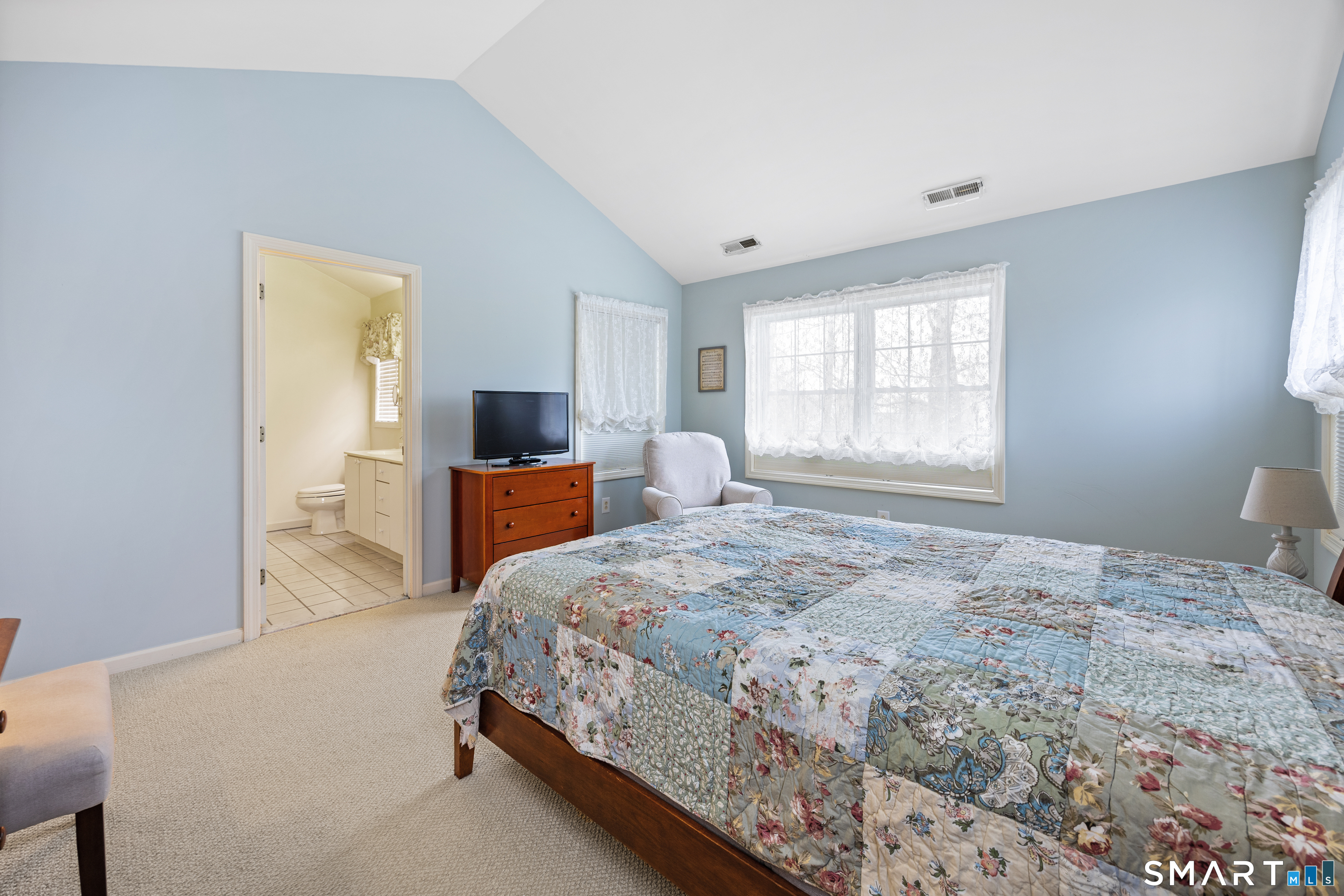 Photo 18 of 1805 Cypress Drive, Danbury, CT