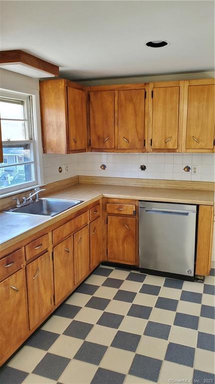 38 Landin, Woodbridge, 06525, 3 Bedrooms Bedrooms, 0 ,1 BathroomBathrooms,Residential Rental,For Sale,Landin,0,24162095