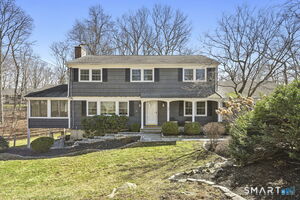 33 Pinnacle Rock Road