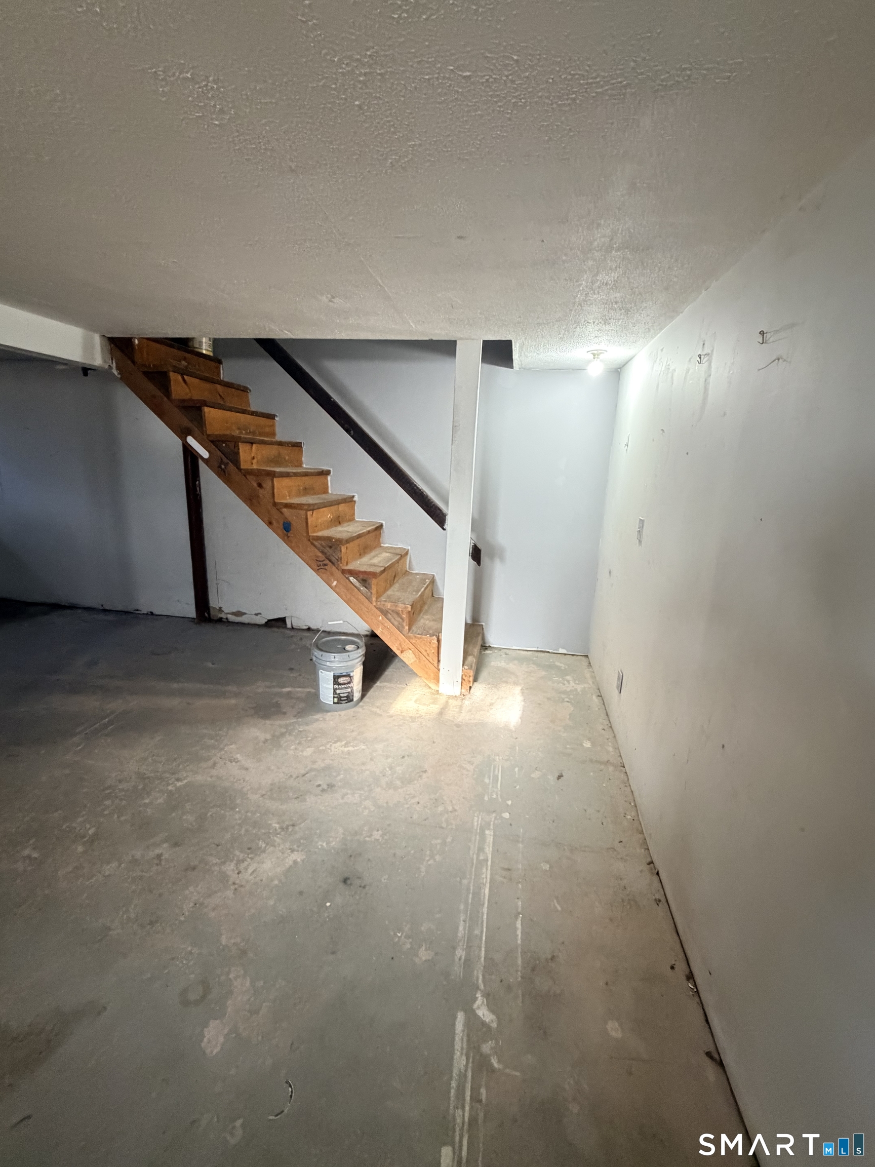 195 Wall, Hebron, 06248, 3 Bedrooms Bedrooms, 0 ,1 BathroomBathrooms,Residential Rental,For Sale,Wall,0,24162431