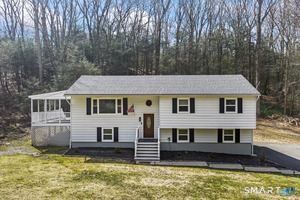 17 Valley Field Road