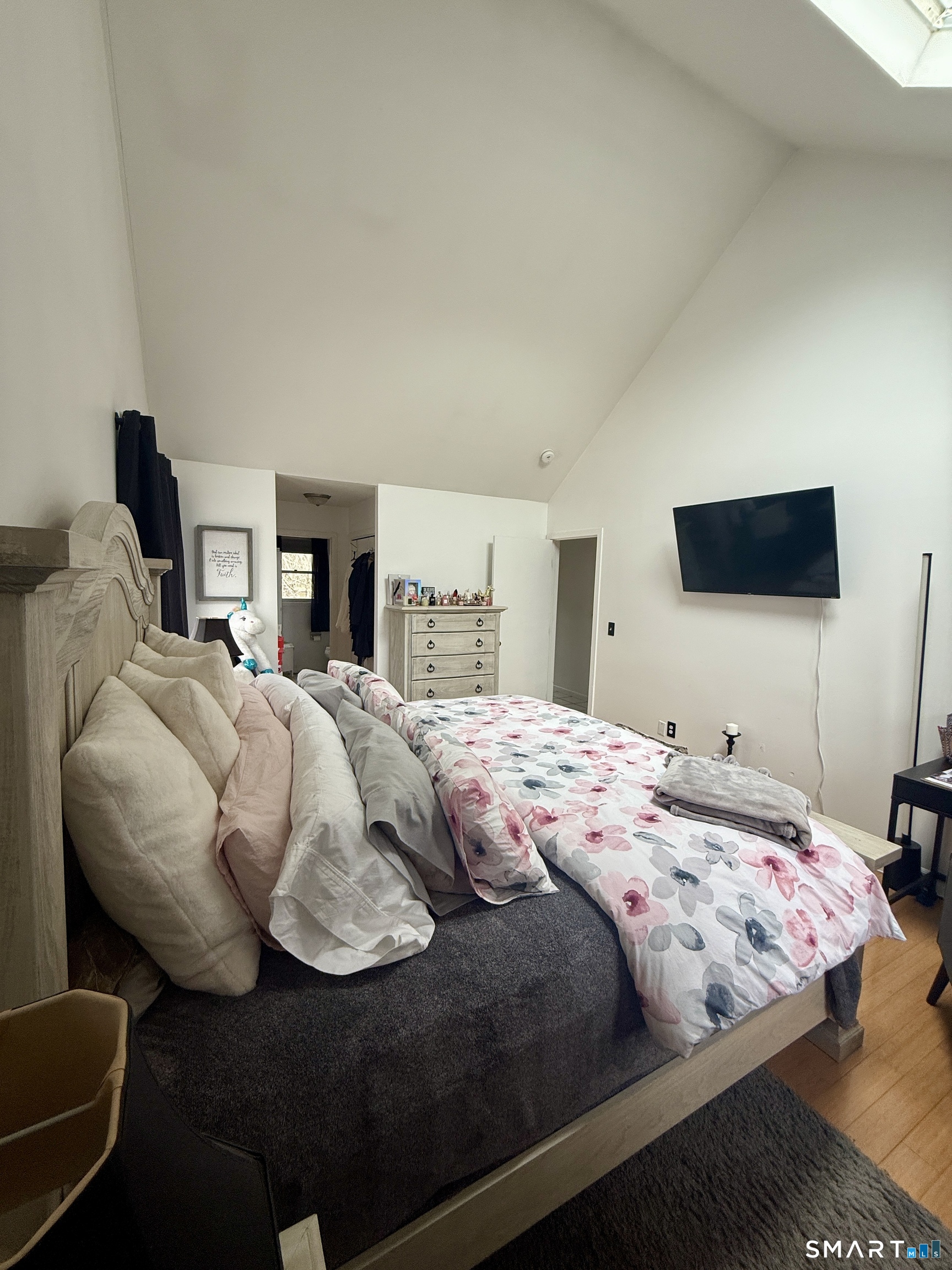 Photo 9 of 10 Echowoods Circle, Monroe, CT