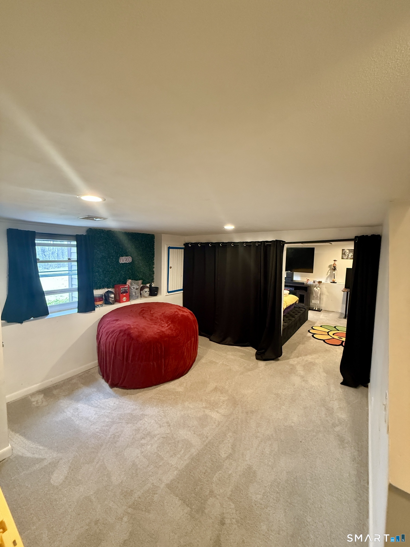 Photo 16 of 10 Echowoods Circle, Monroe, CT