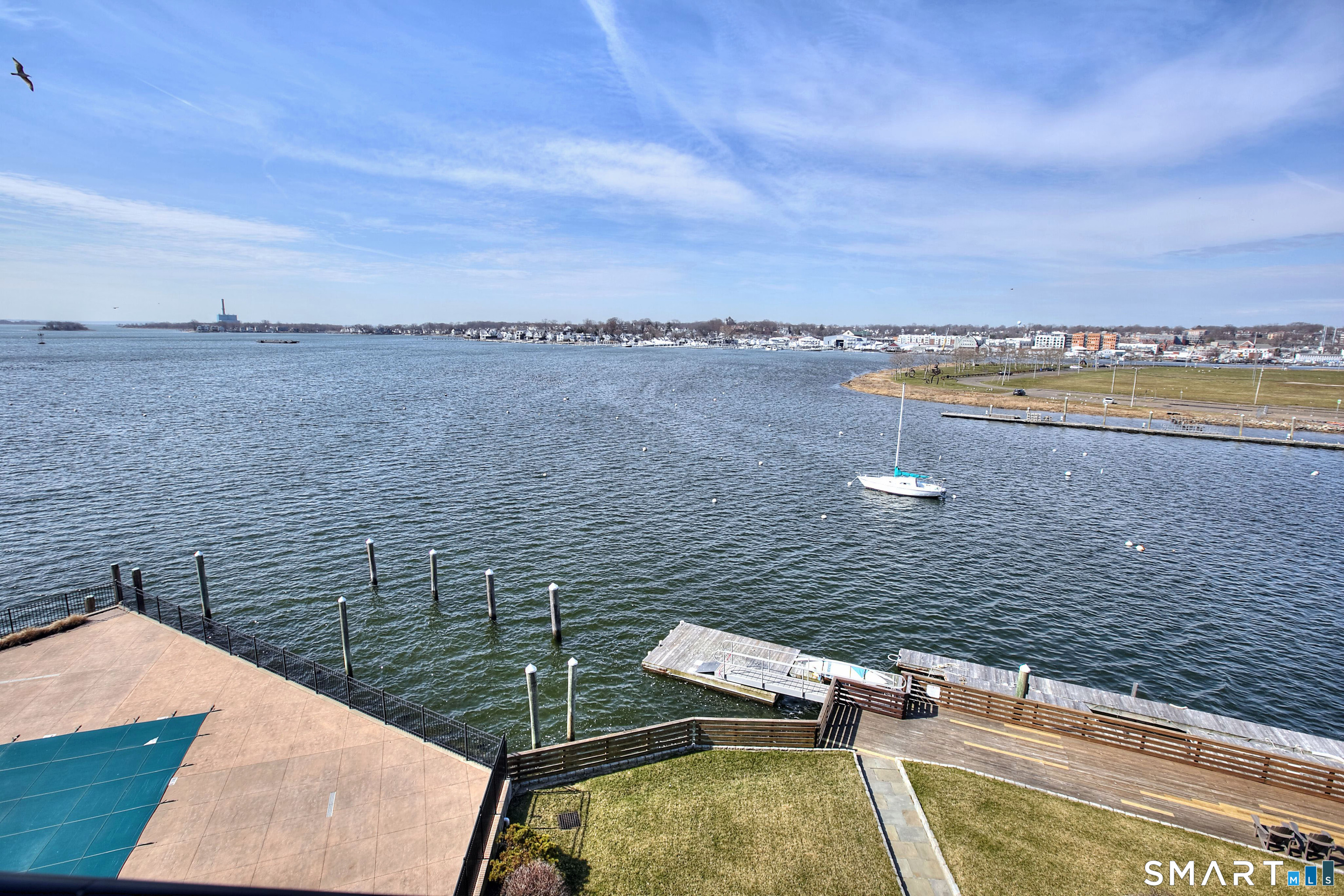 100 Seaview, Norwalk, 06855, 2 Bedrooms Bedrooms, 0 ,2 BathroomsBathrooms,Condo/co-op For Sale,For Sale,Seaview,0,24122289