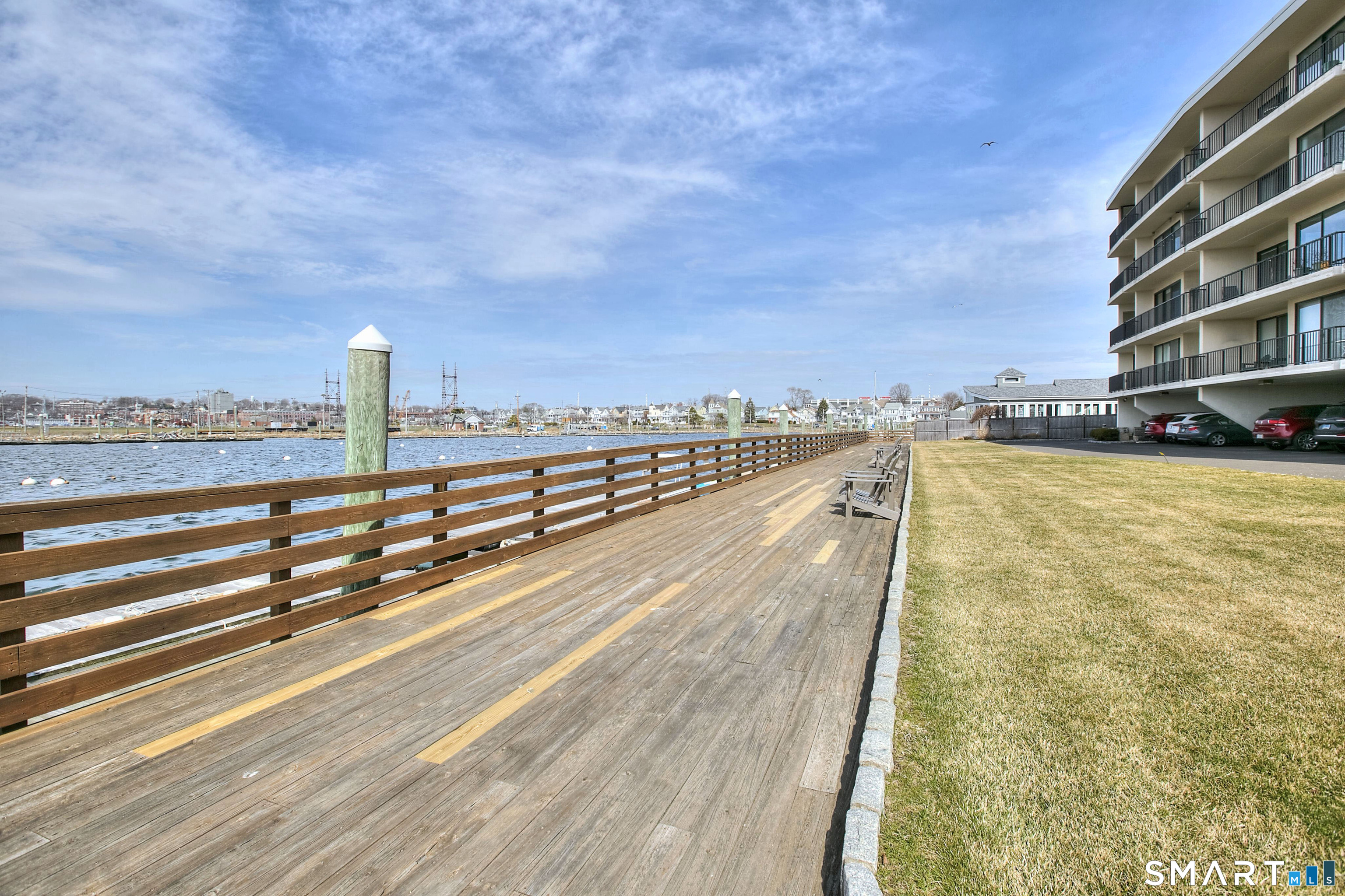 100 Seaview, Norwalk, 06855, 2 Bedrooms Bedrooms, 0 ,2 BathroomsBathrooms,Condo/co-op For Sale,For Sale,Seaview,0,24122289