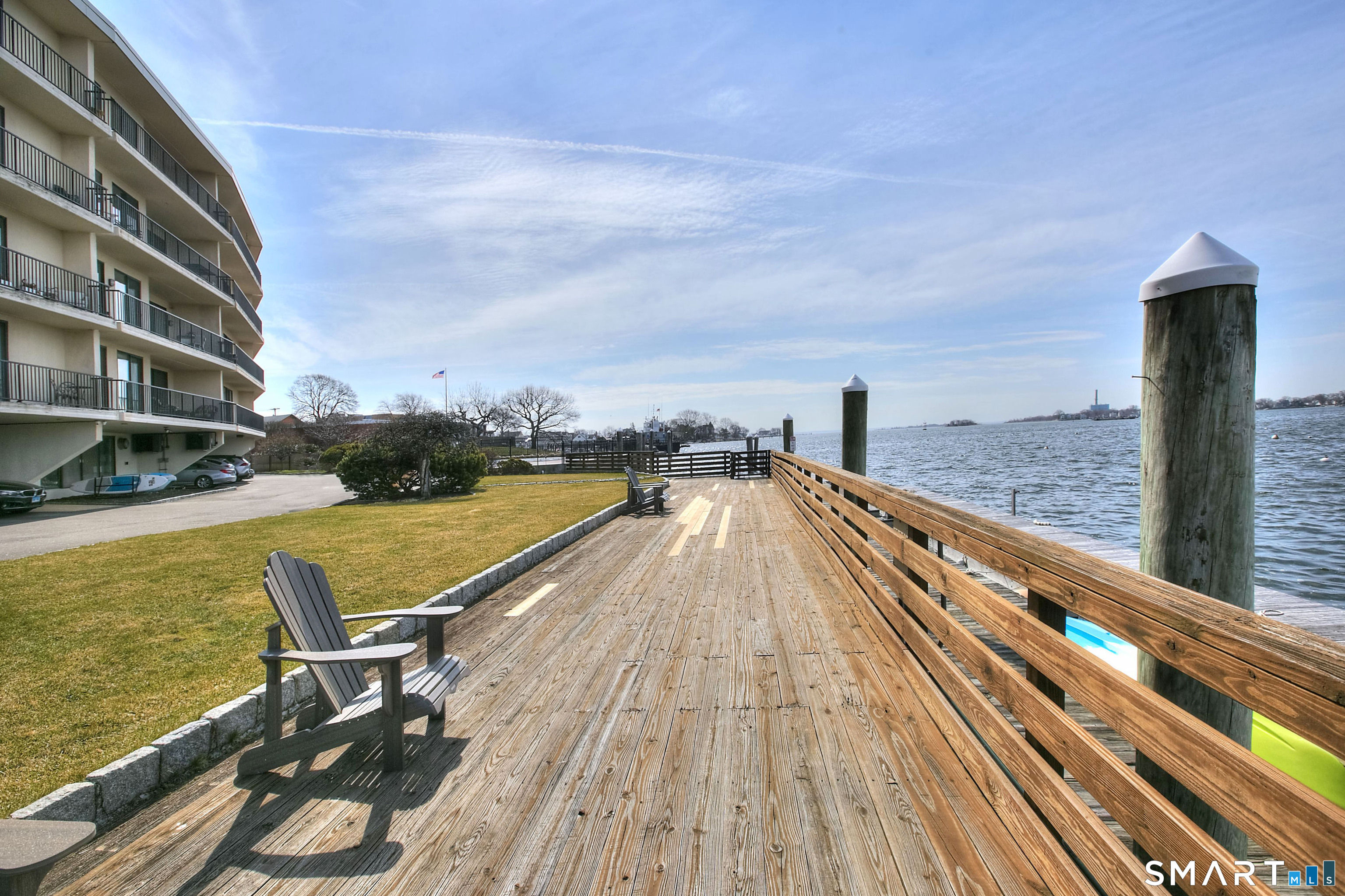 100 Seaview, Norwalk, 06855, 2 Bedrooms Bedrooms, 0 ,2 BathroomsBathrooms,Condo/co-op For Sale,For Sale,Seaview,0,24122289