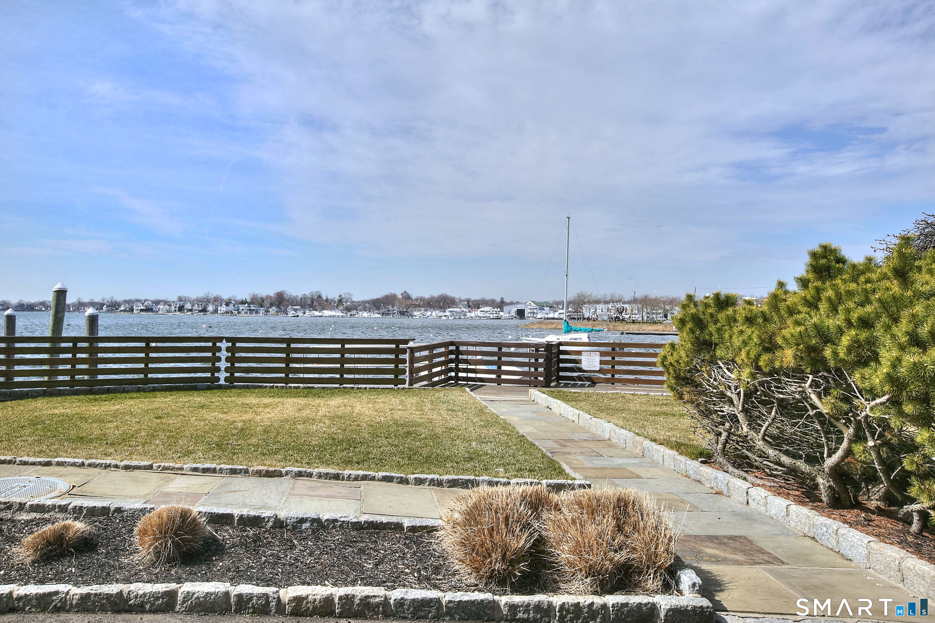 100 Seaview, Norwalk, 06855, 2 Bedrooms Bedrooms, 0 ,2 BathroomsBathrooms,Condo/co-op For Sale,For Sale,Seaview,0,24122289