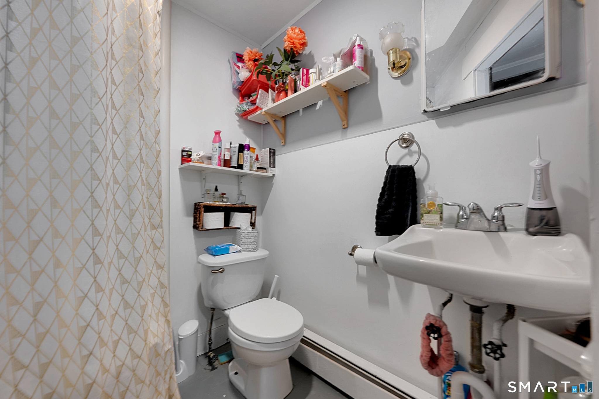 186 Main, Suffield, 06078, 8 Bedrooms Bedrooms, 0 ,6 BathroomsBathrooms,Multi-family For Sale,For Sale,Main,0,24161047