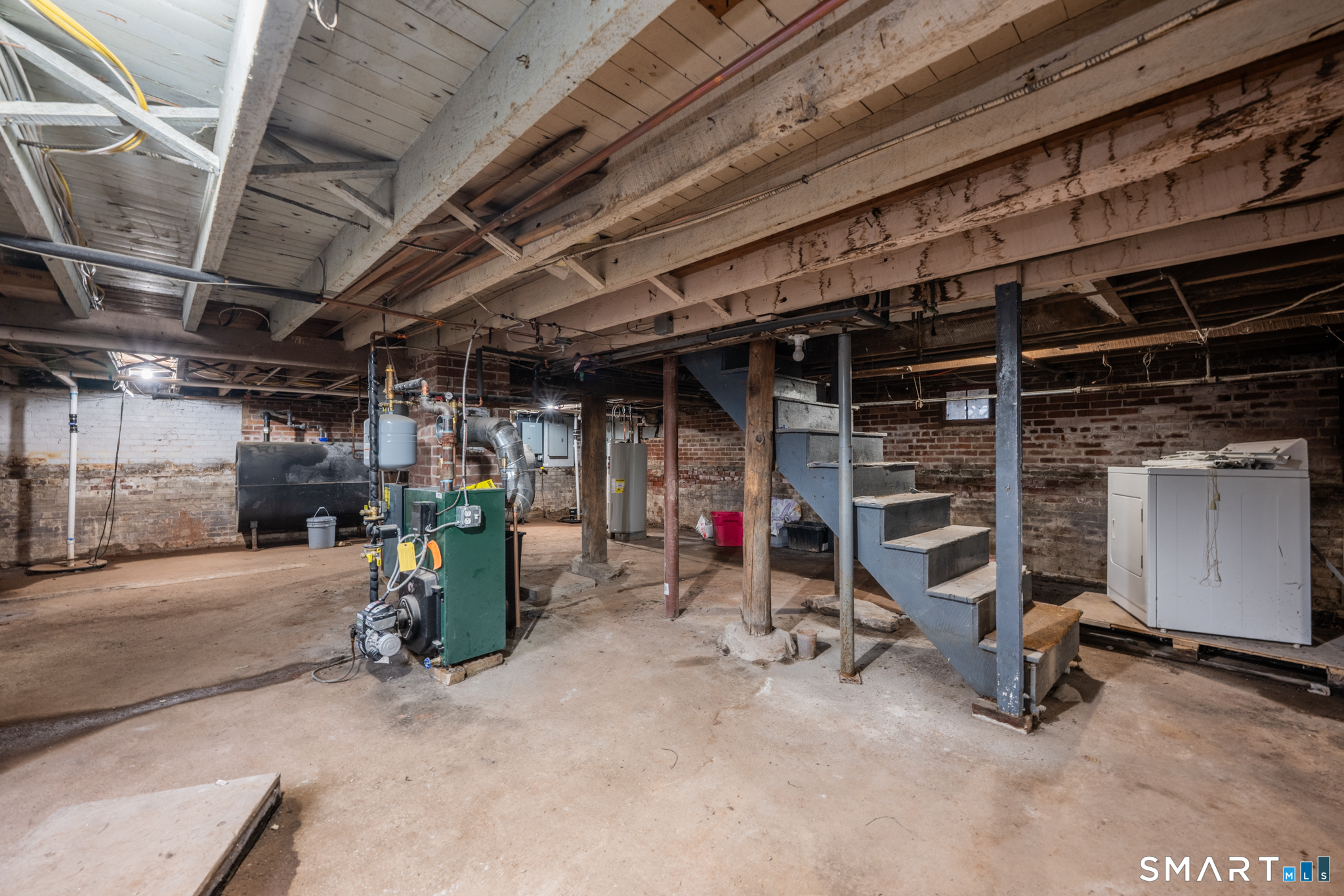 186 Main, Suffield, 06078, 8 Bedrooms Bedrooms, 0 ,6 BathroomsBathrooms,Multi-family For Sale,For Sale,Main,0,24161047