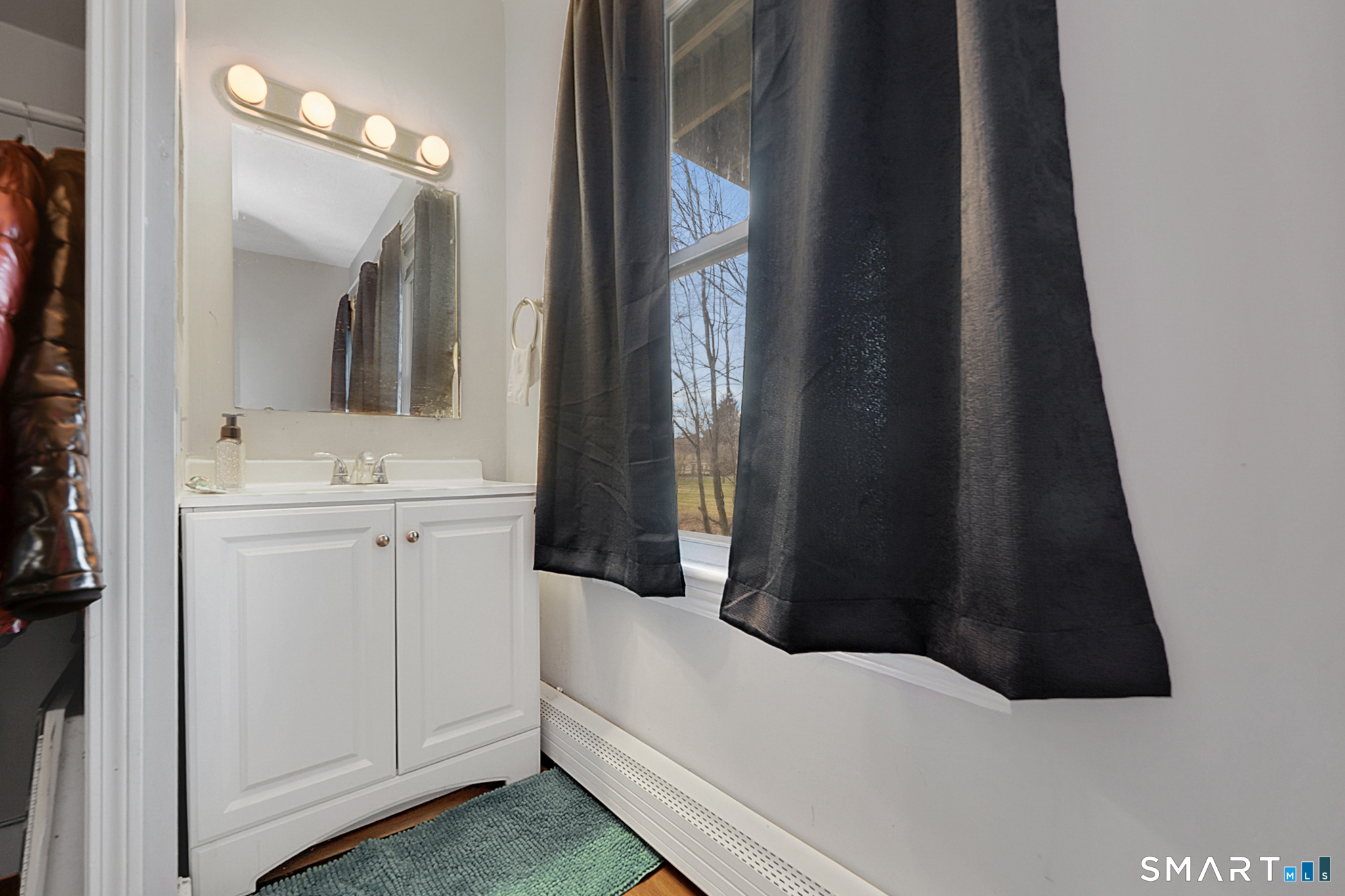 186 Main, Suffield, 06078, 8 Bedrooms Bedrooms, 0 ,6 BathroomsBathrooms,Multi-family For Sale,For Sale,Main,0,24161047