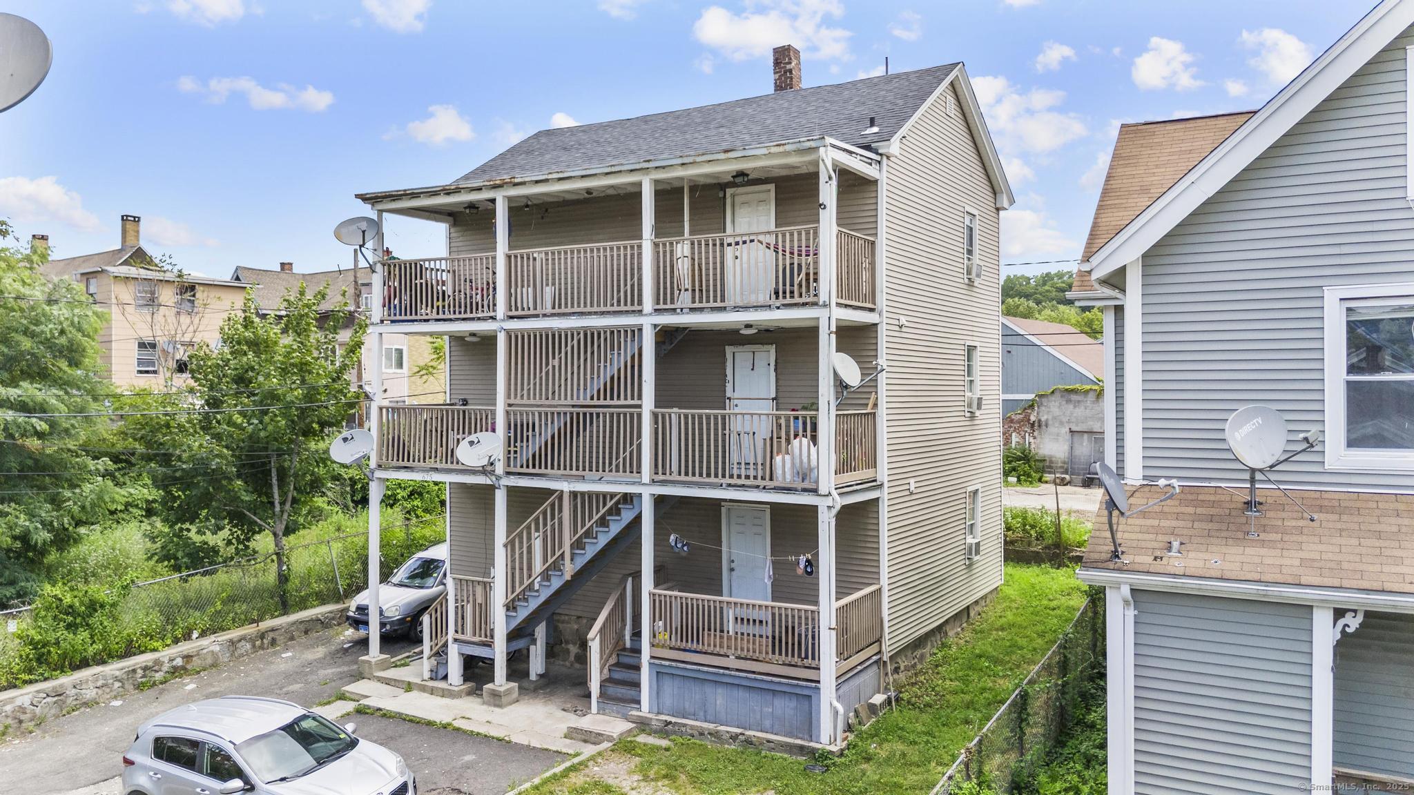 701 Main, Waterbury, 06706, 4 Bedrooms Bedrooms, 0 ,1 BathroomBathrooms,Multi-family For Sale,For Sale,Main,0,24163808
